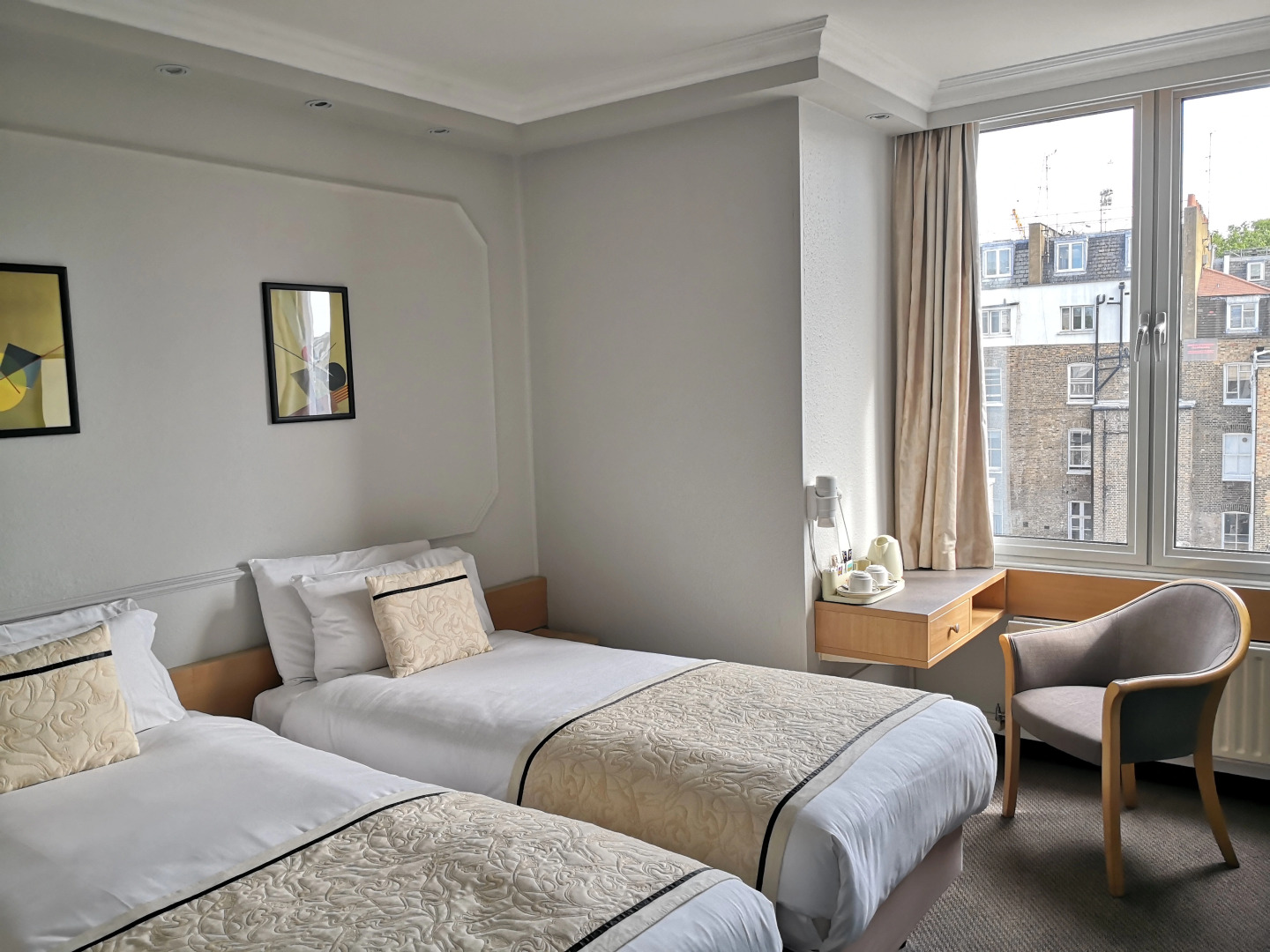 Lancaster Hall Hotel