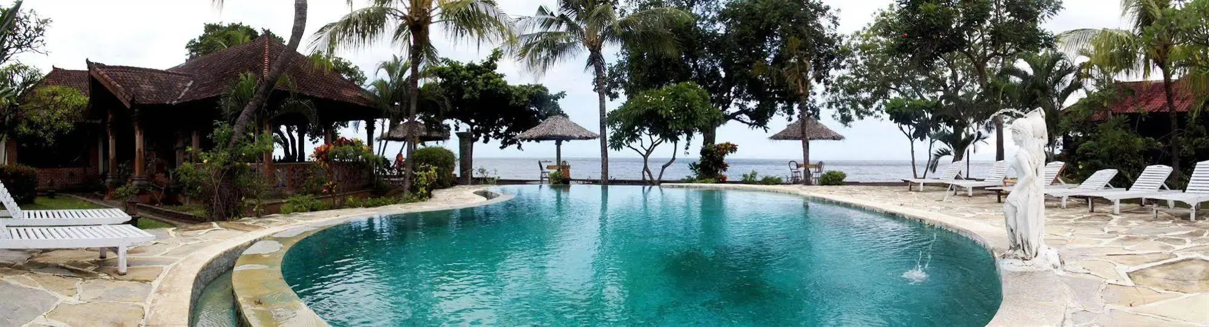 Segara Bukit Seaside Cottages