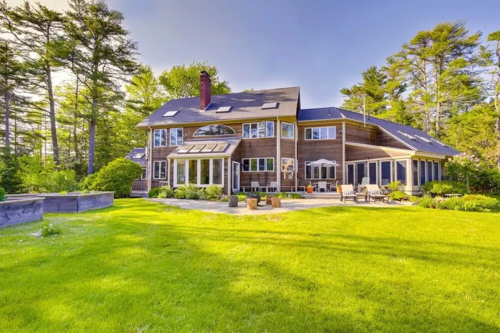 Waterfront West Bath Rental w/ Screened-in Porch!