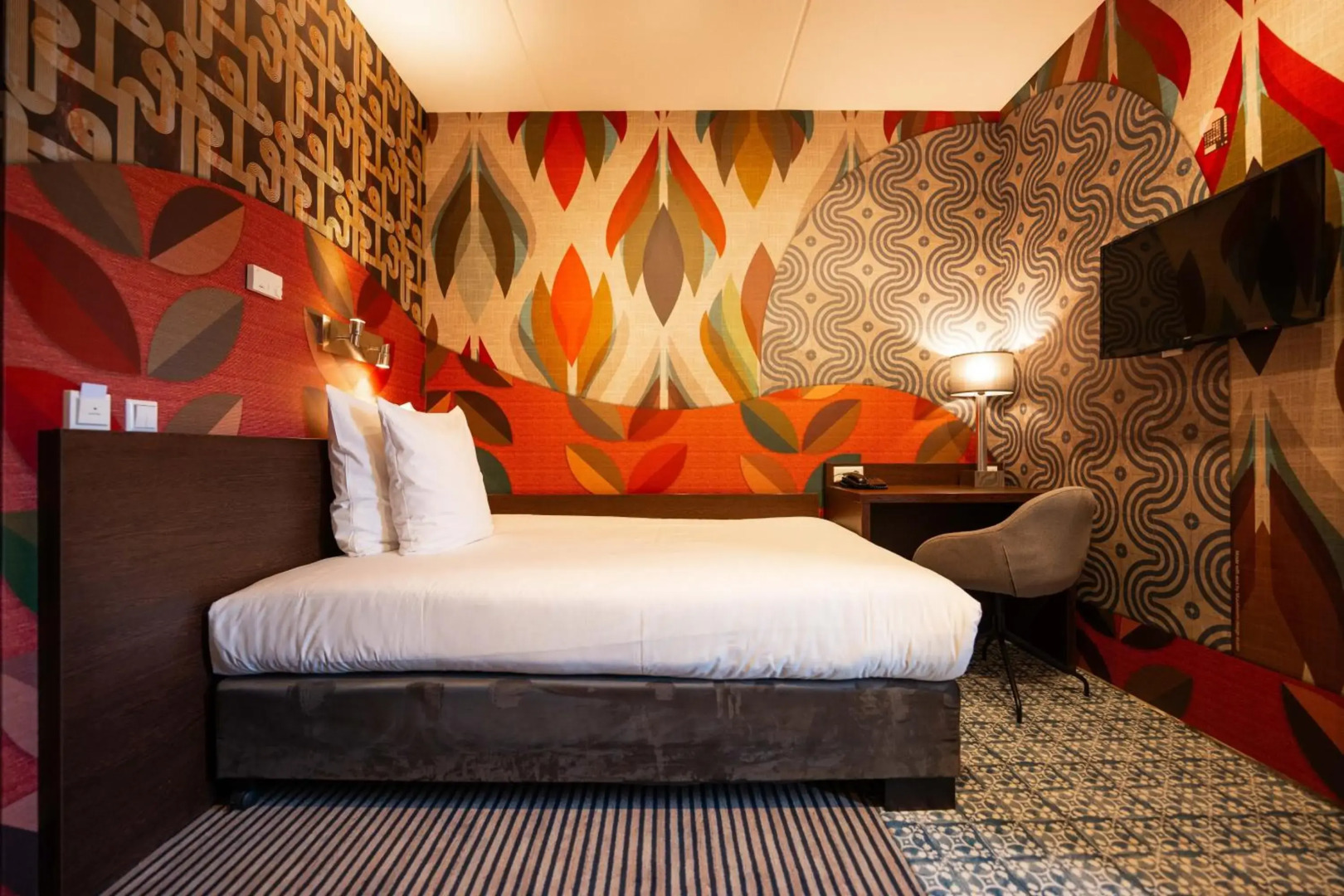 Hampshire Delft Centre