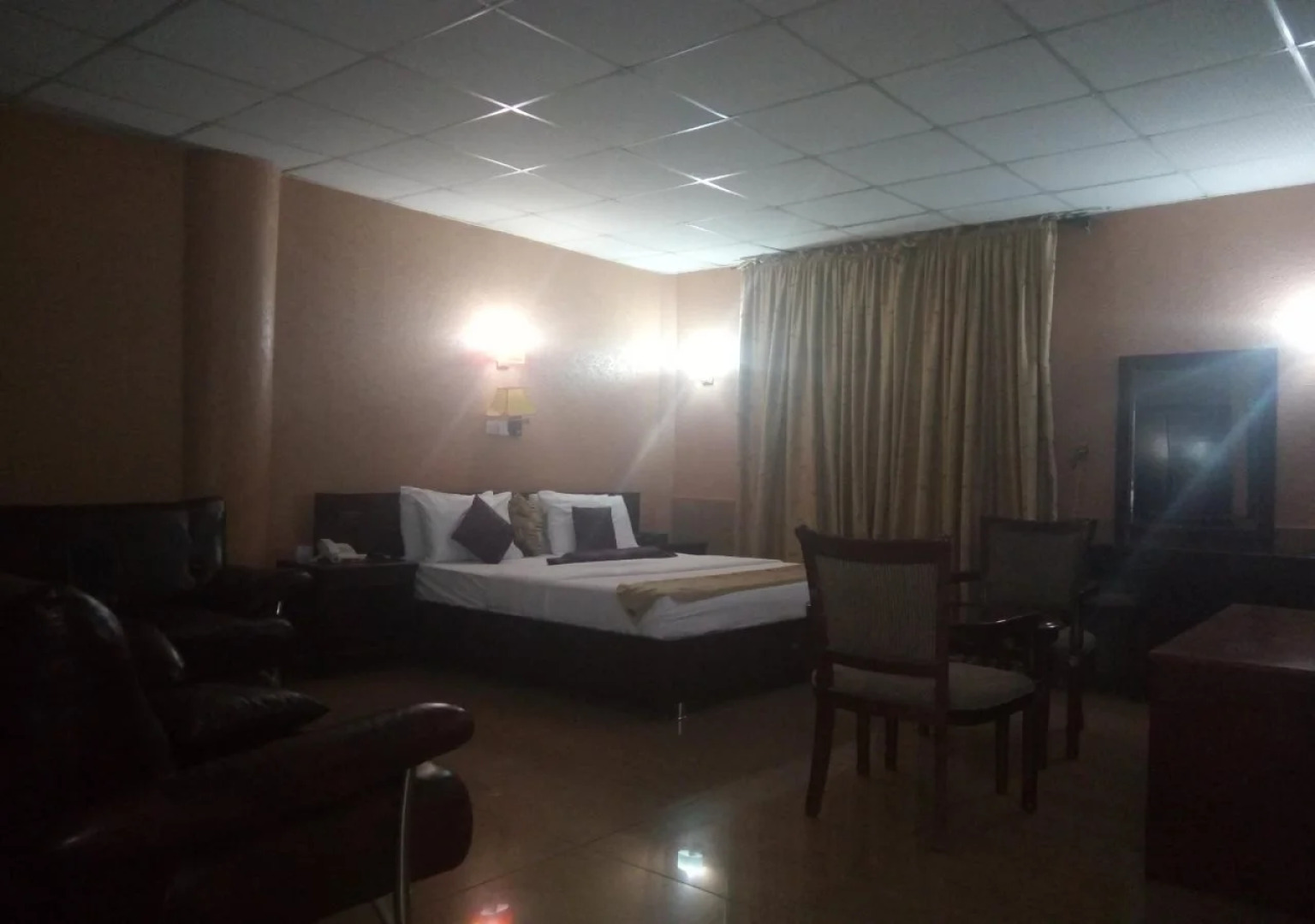 Crocodile Hotel & Restaurants Ltd