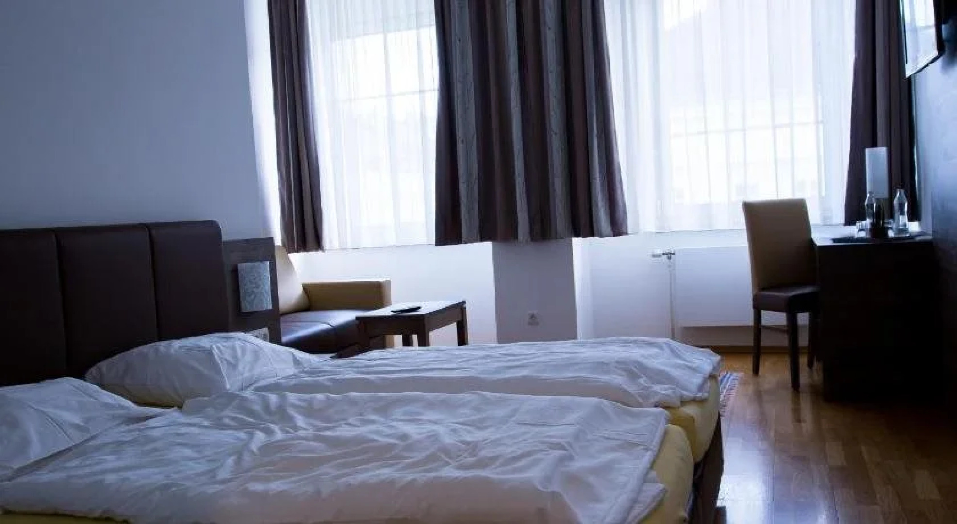 Hotel Vinothek Schwarzer Adler