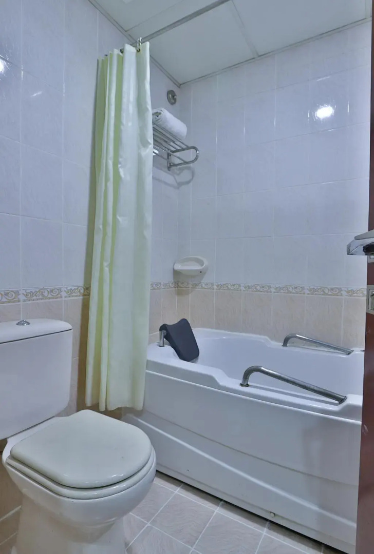 Palette Phoenix Hotel