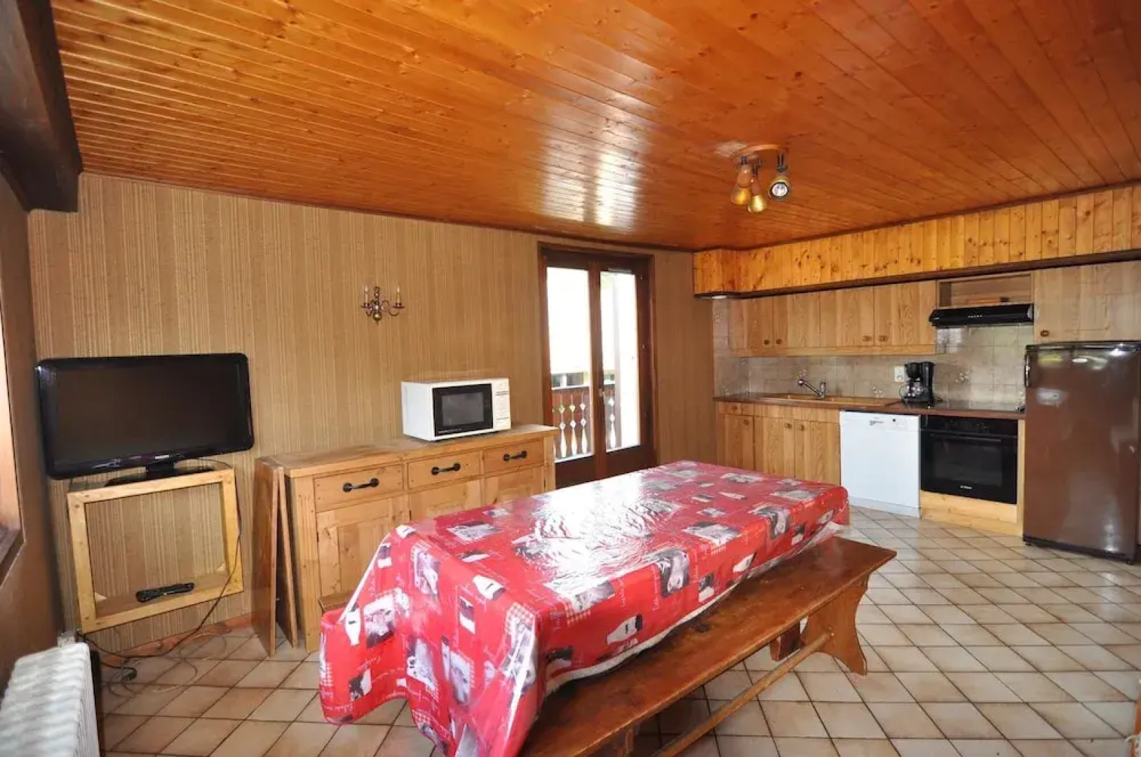 Apartment With 3 Bedrooms in La Chapelle-d'abondance, With Wonderful Mountain View and Furnished Garden - 200 m From the Slopes