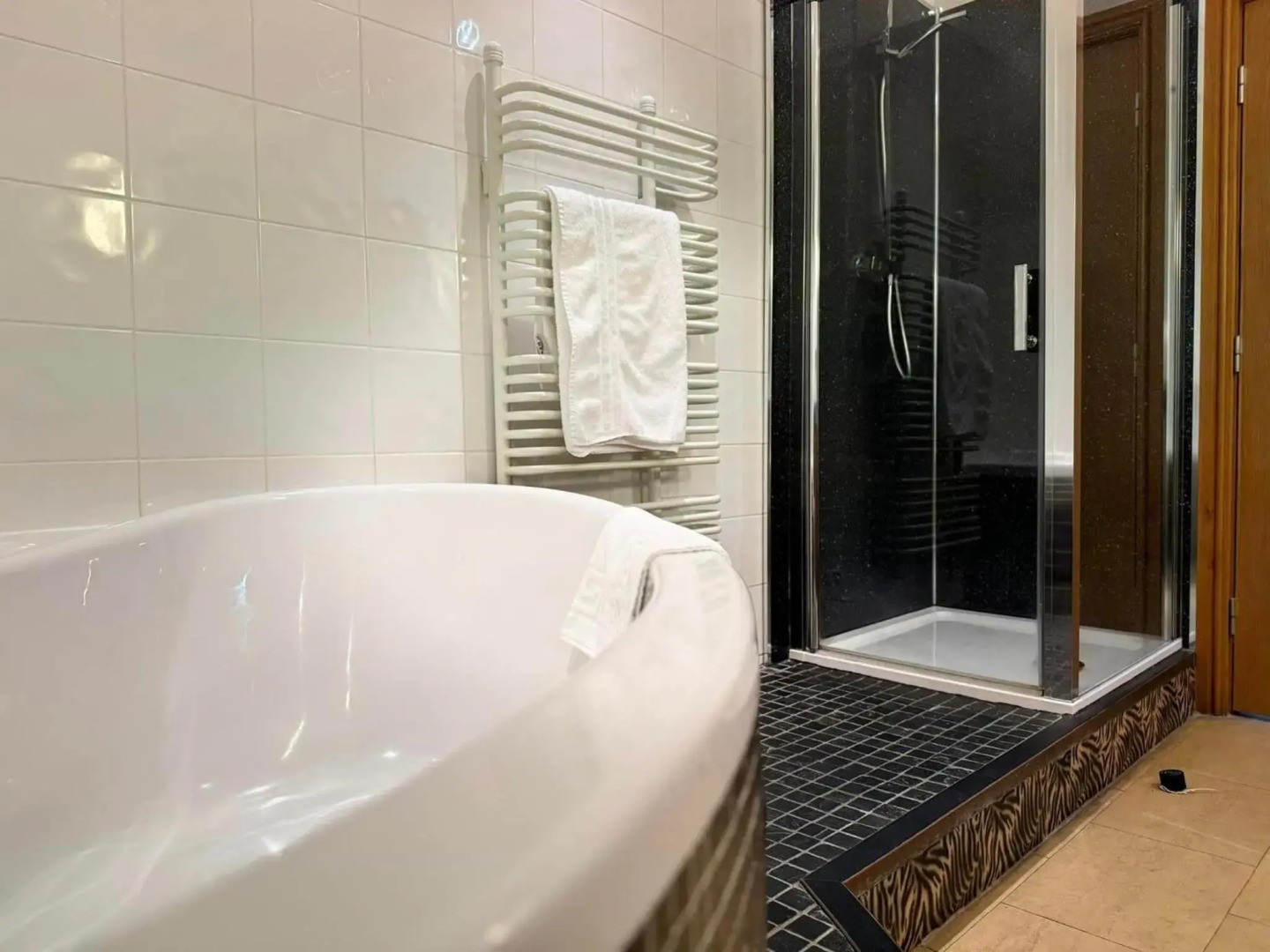 Little Haven Hotel On The Beach