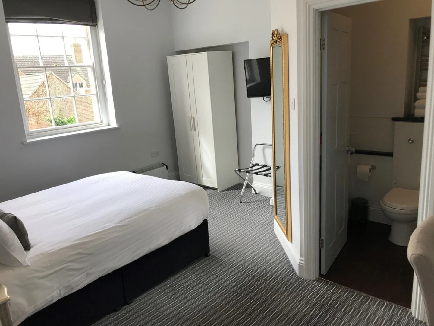 The Kings Head House