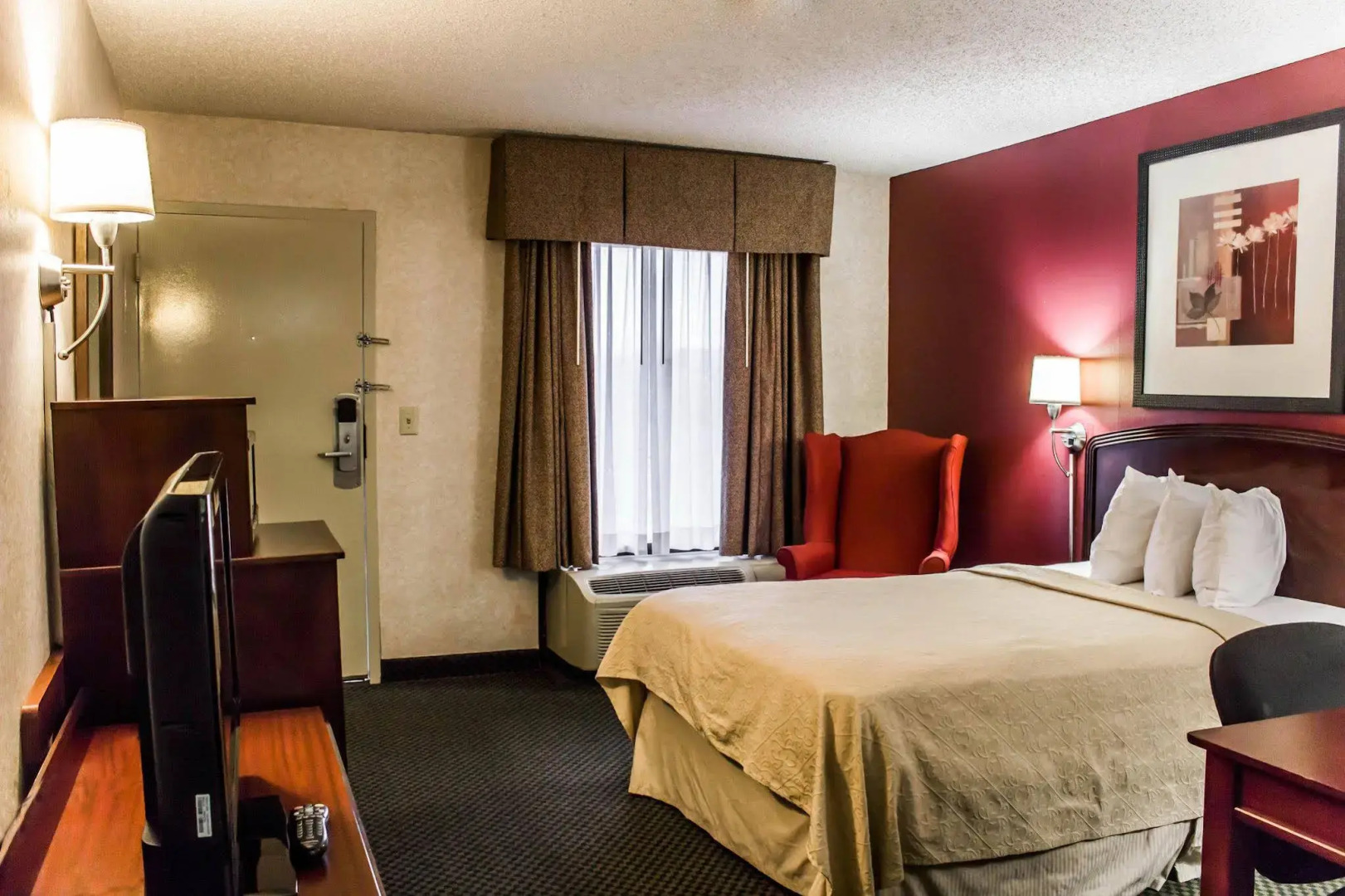 Quality Inn Roanoke Rapids