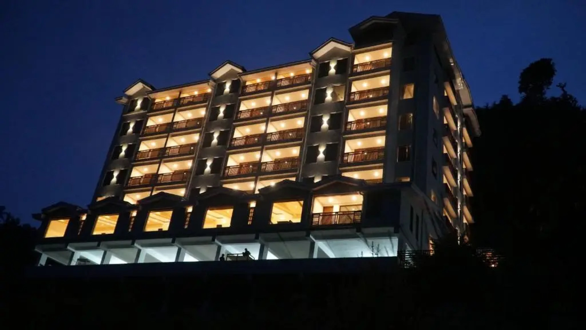 The Jungle Mountain Retreat