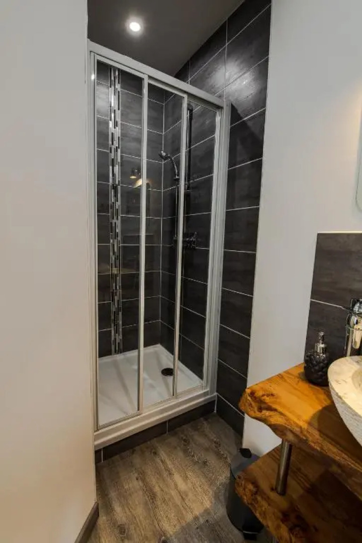 Grand F2 refait à neuf, Plein coeur Centre Ville