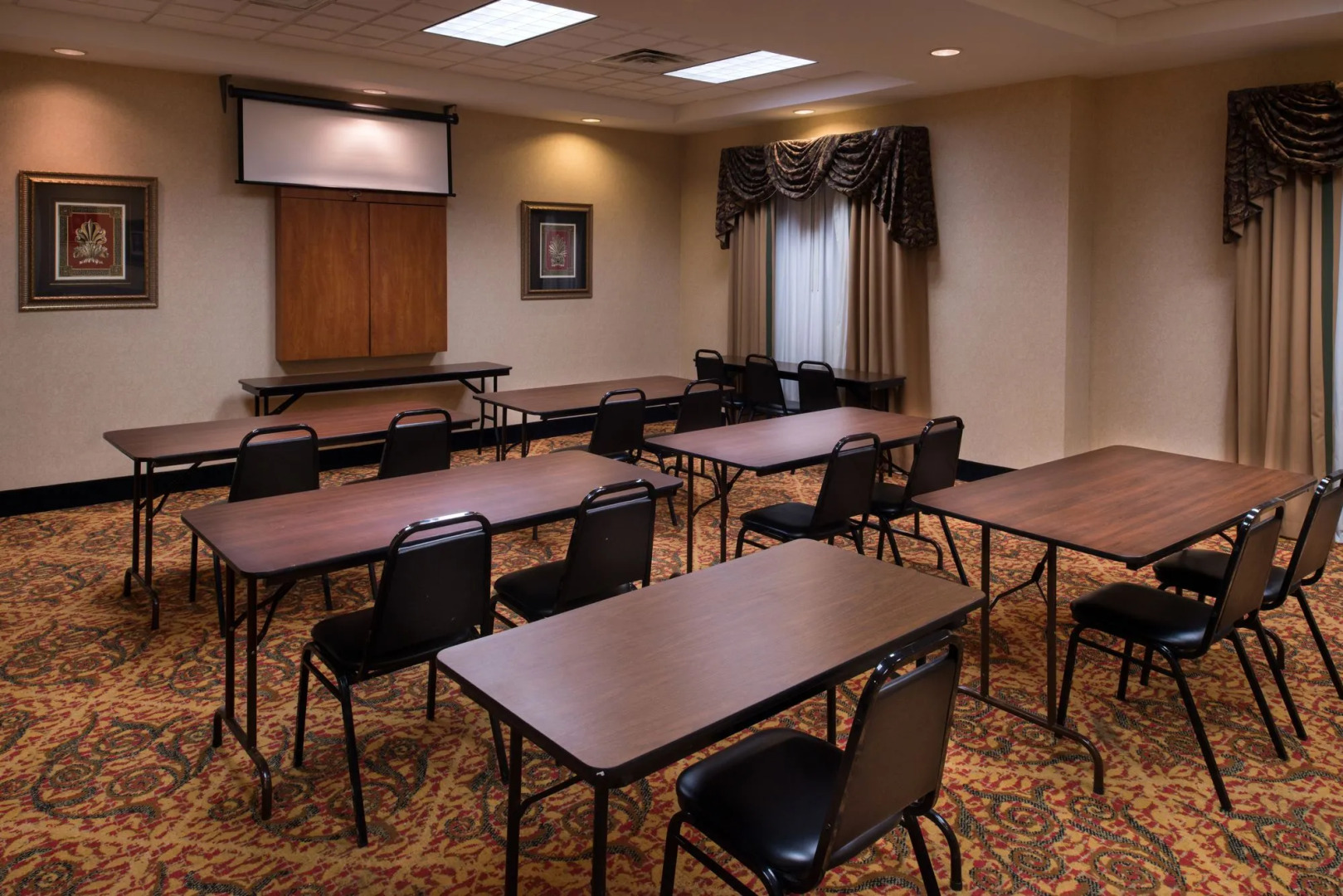 Comfort Inn & Suites