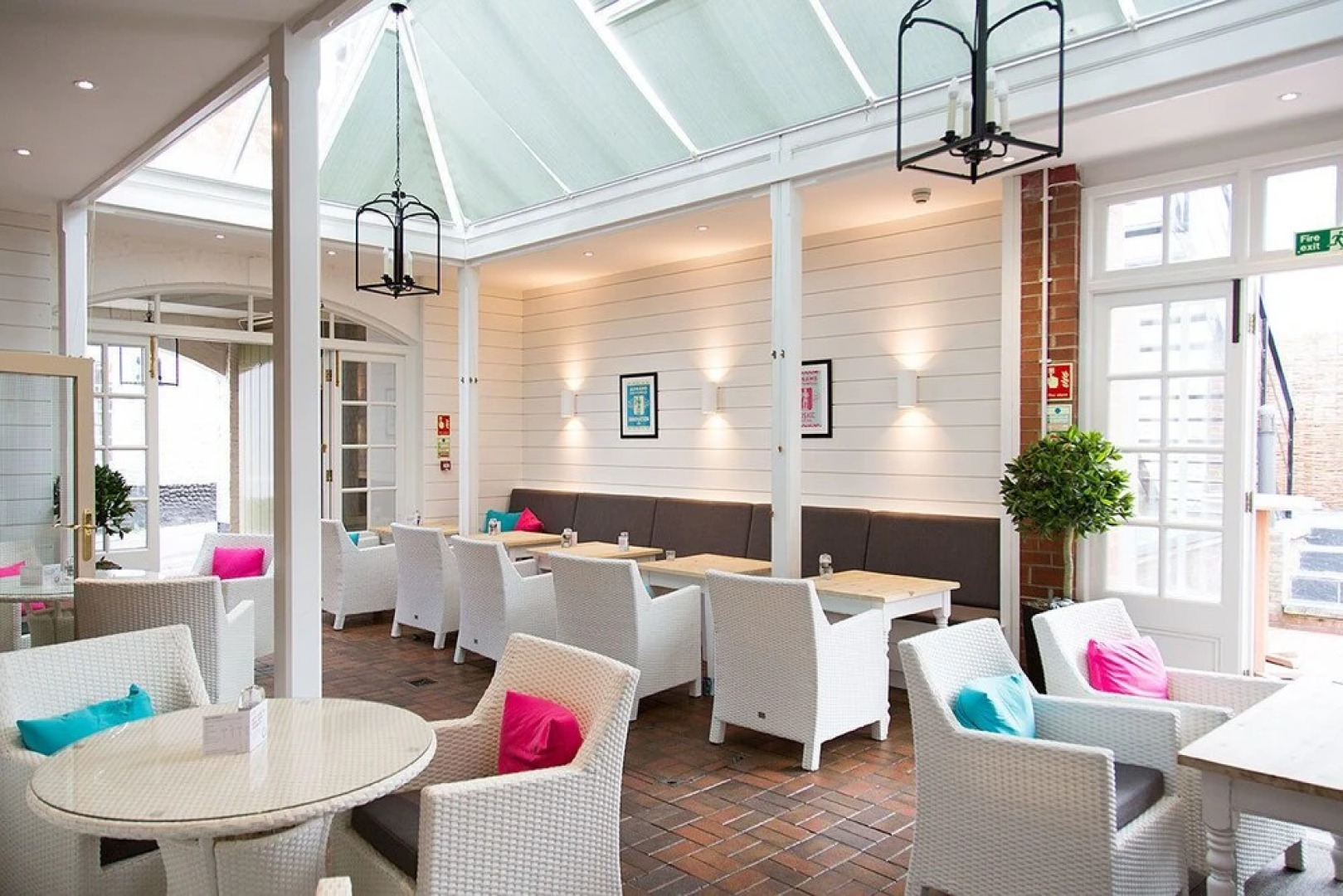 The White Horse Blakeney