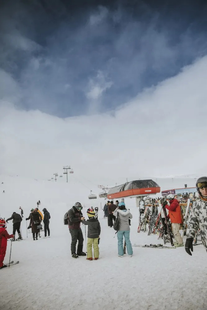 Magna Pivot Hotel - Boutique Class