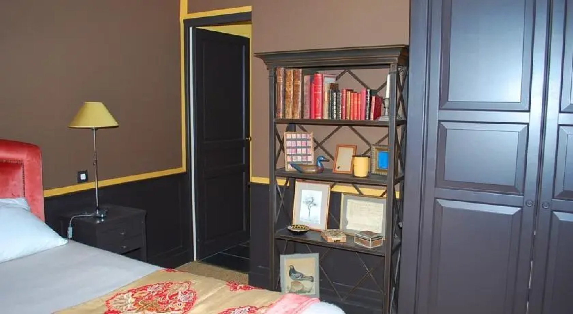 Maison Rouge