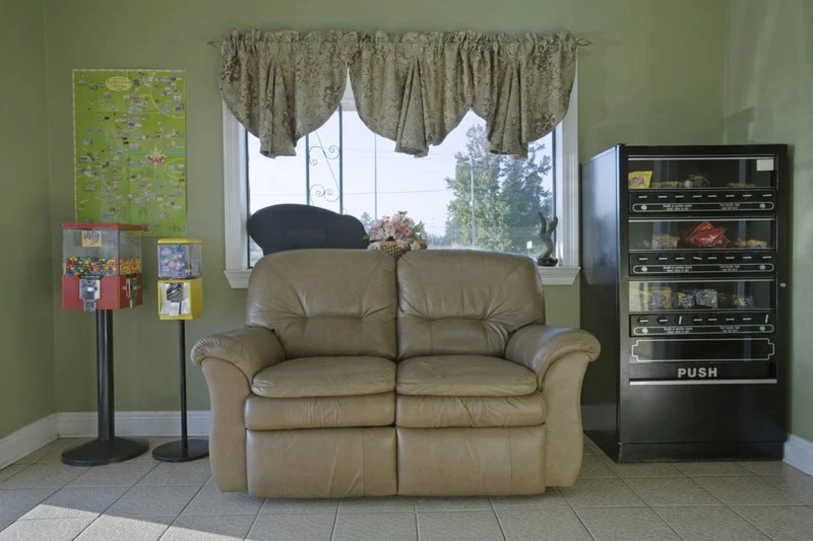 Super 8 by Wyndham Picayune