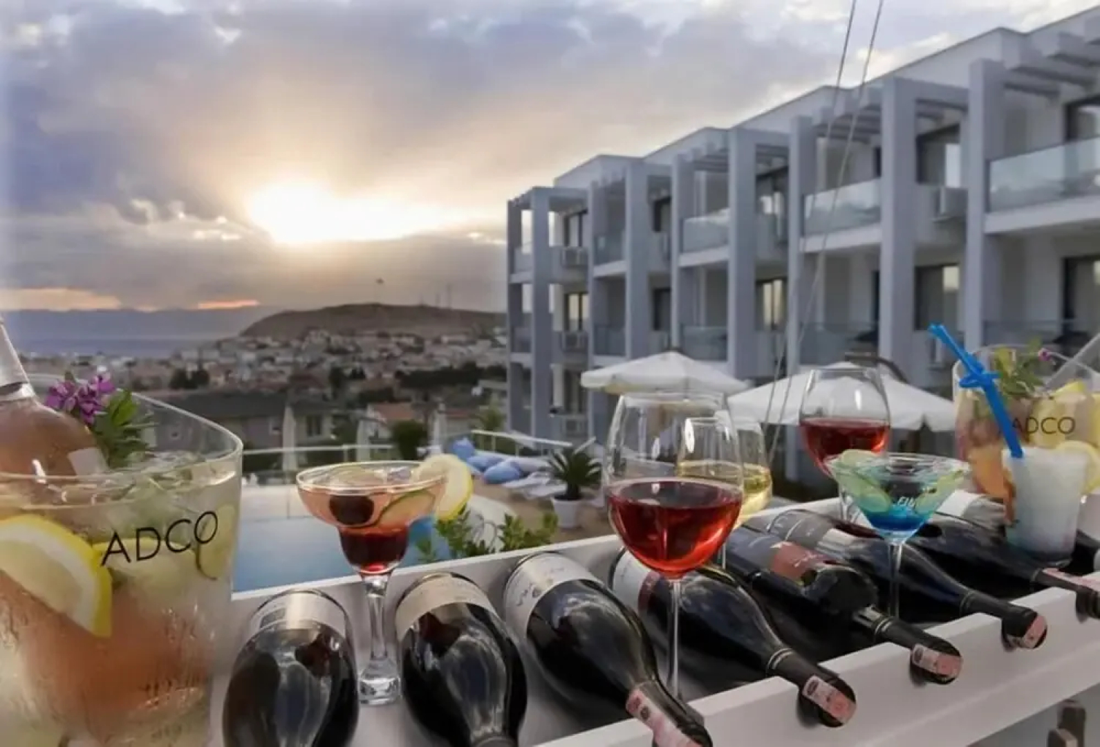 Kondo Suites & Residence