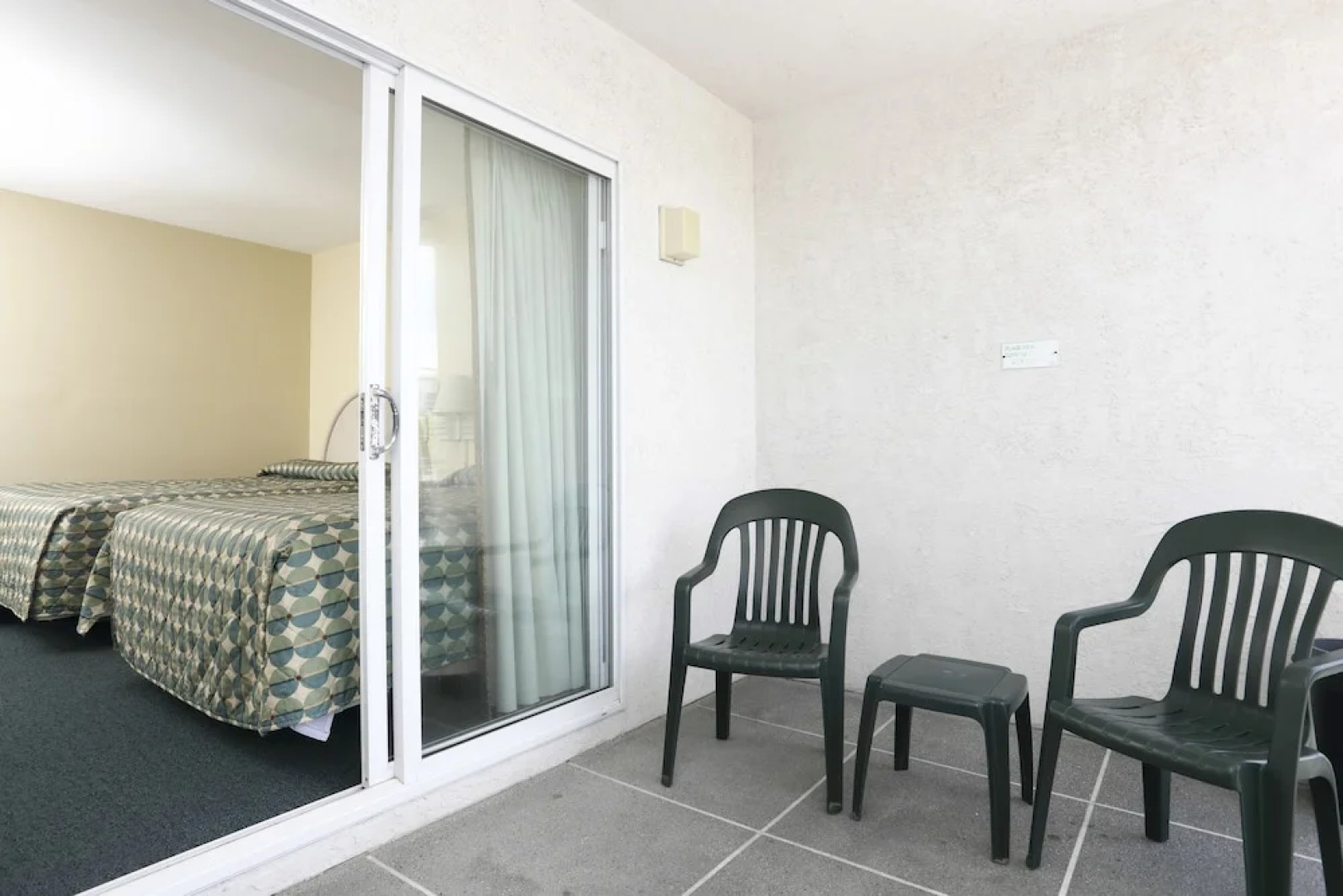 Riviera Resorts & Suites