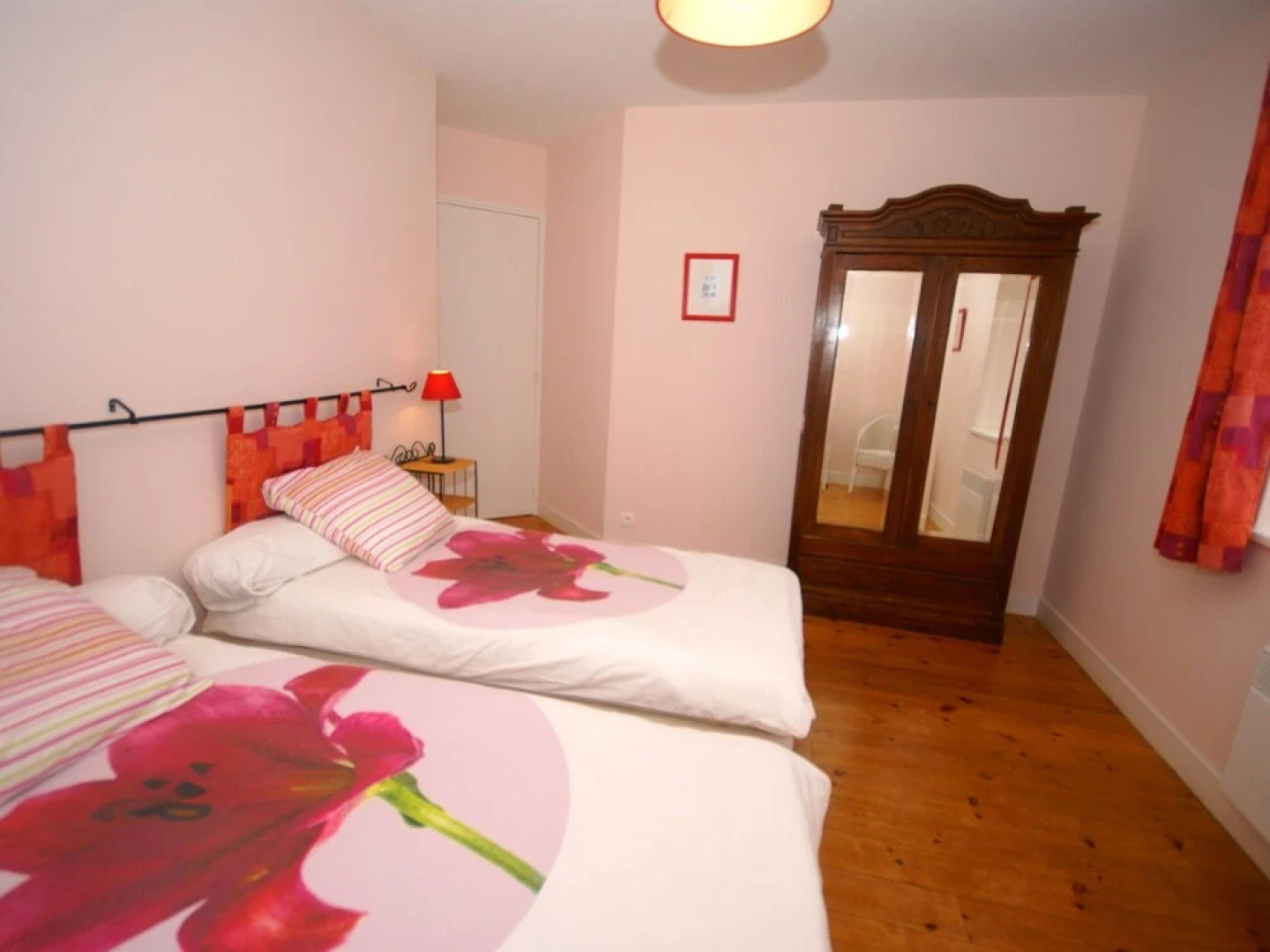 Cozy Farmhouse in Maisons With Fireplace