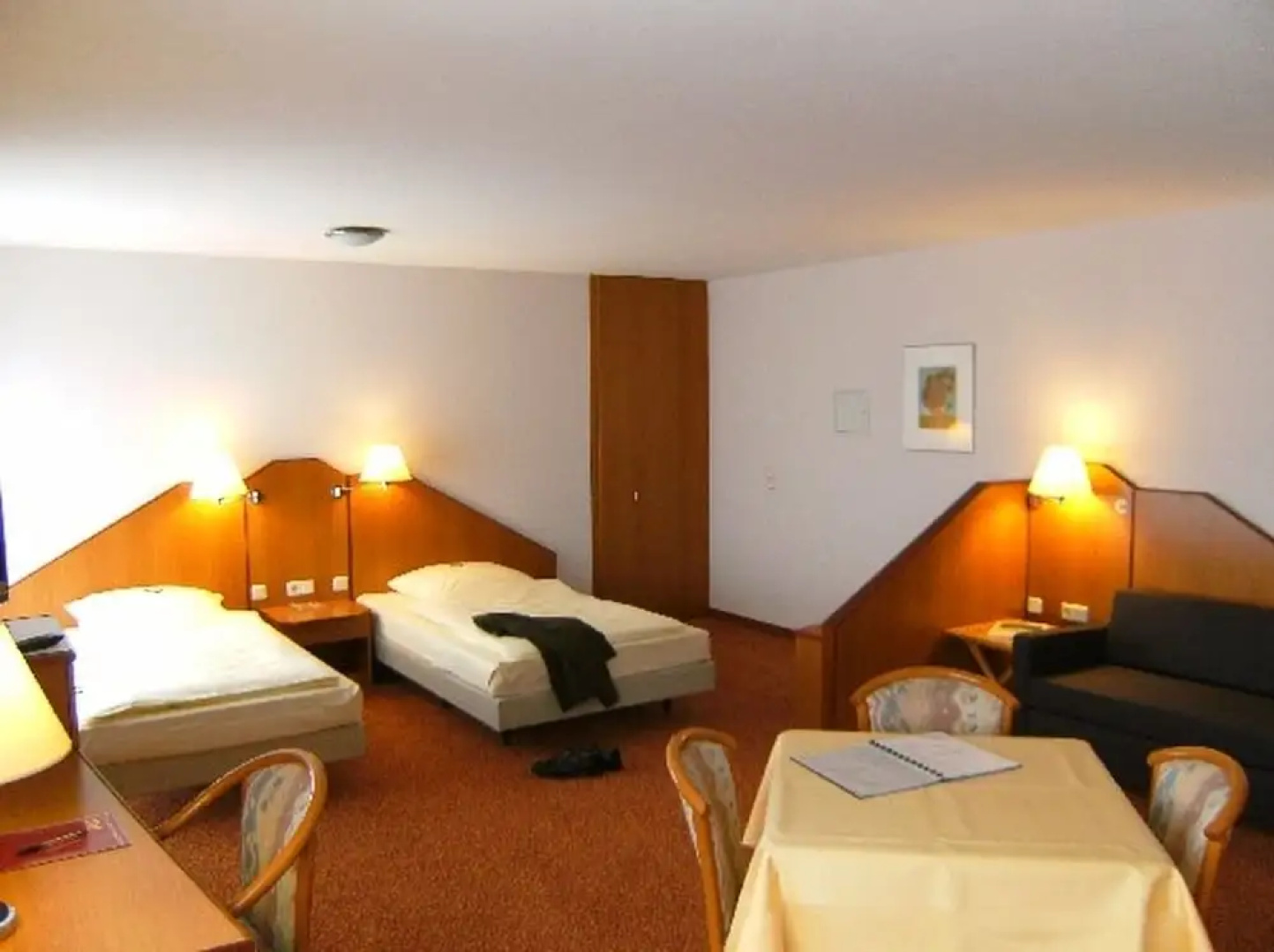 Aviva Apartment Hotel