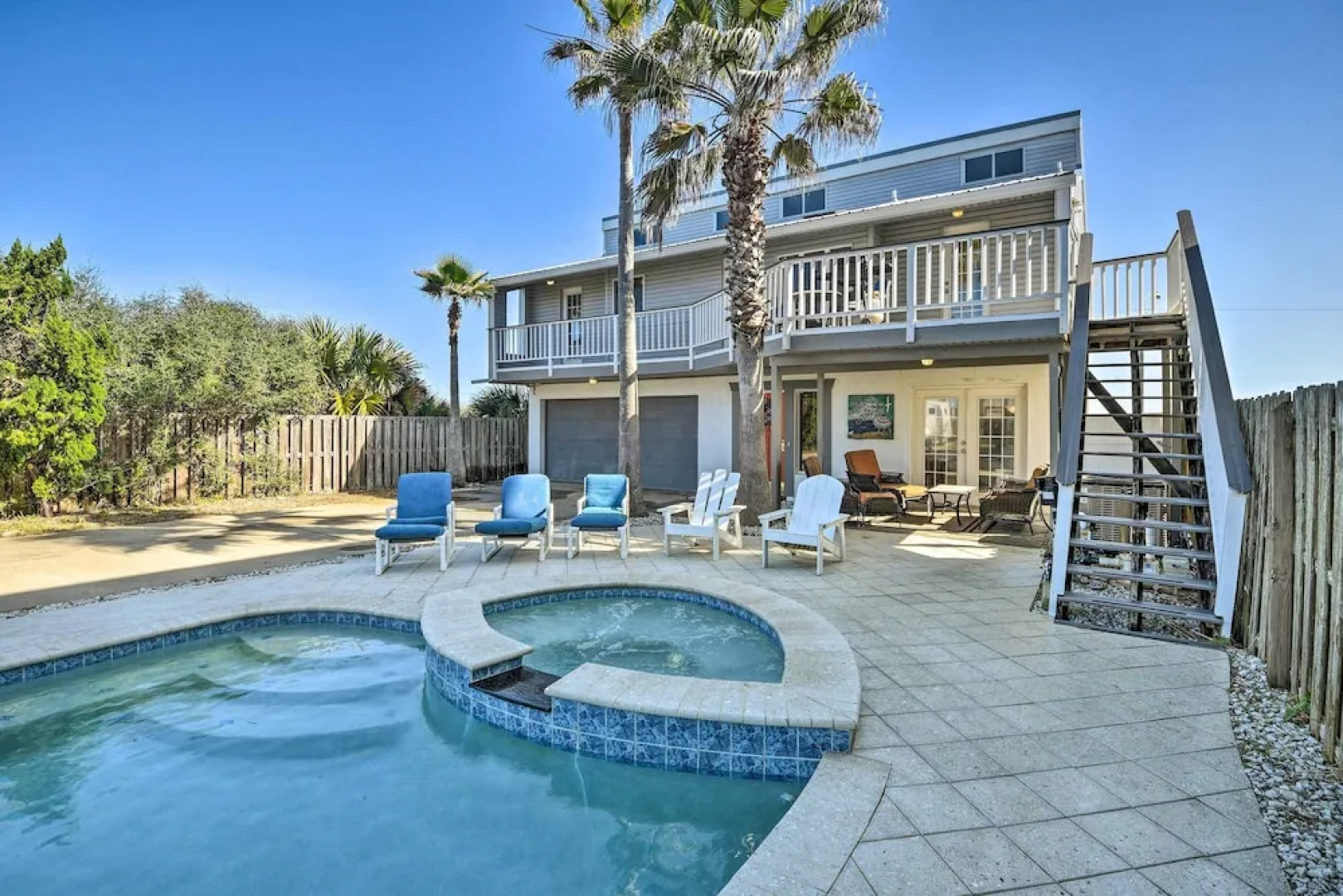 Sunny Florida Home w/ Decks & View, Steps to Beach