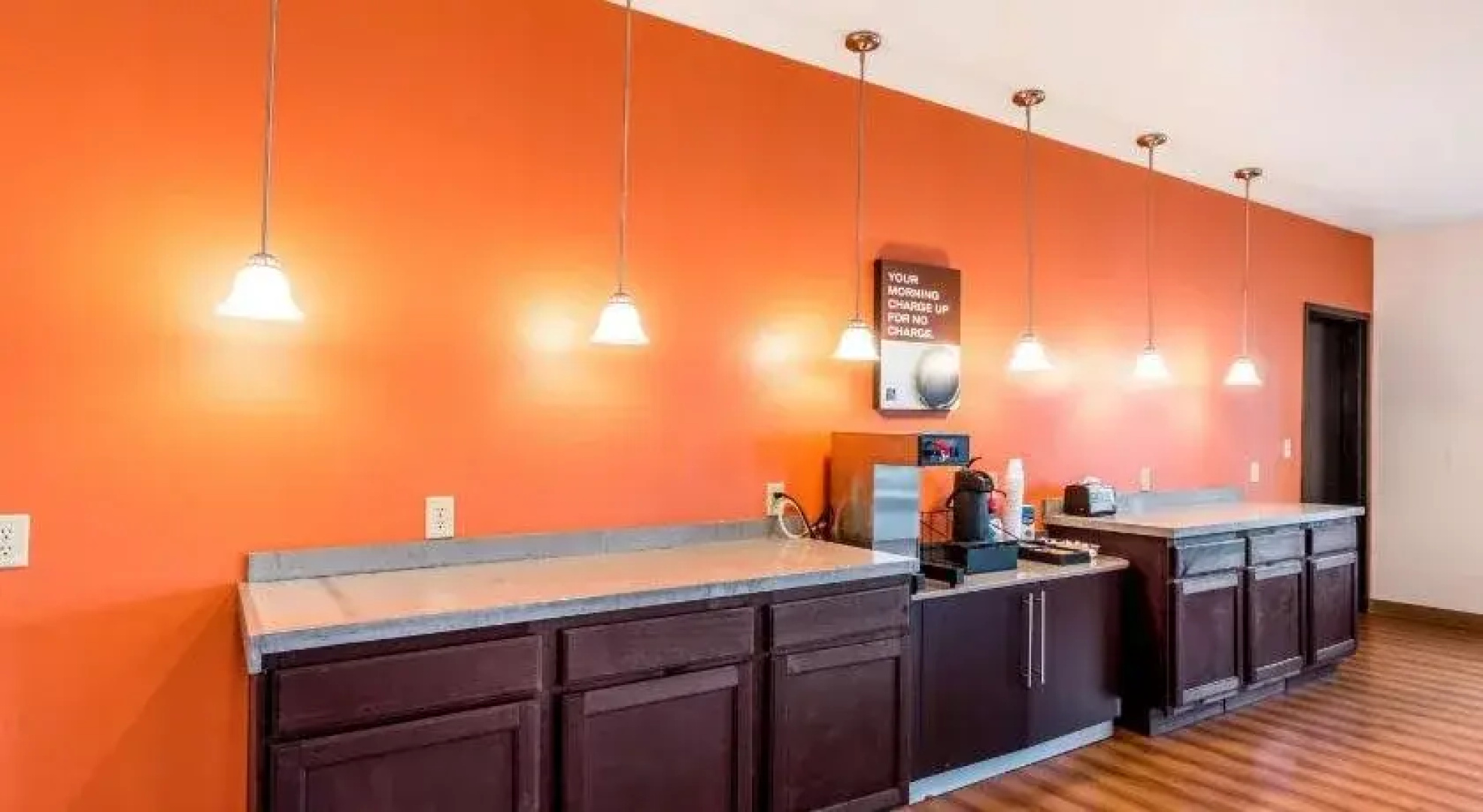 Motel 6 Jourdanton