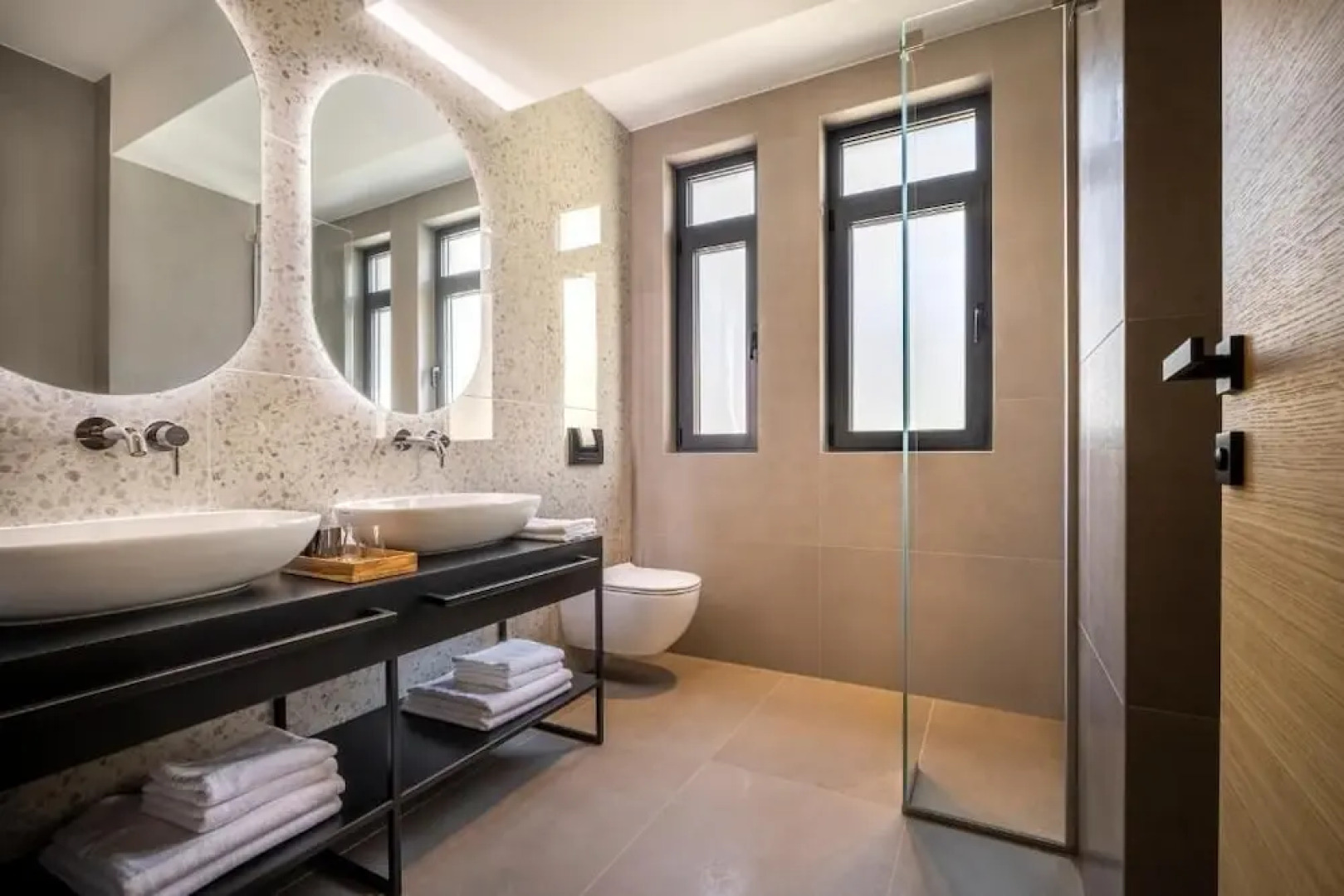 DUNATOVI DVORI Heritage Hotel