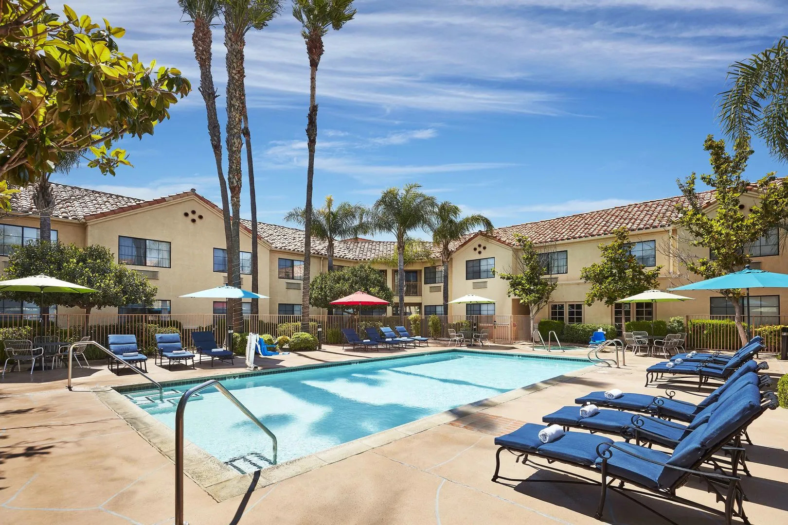 Hilton Garden Inn Valencia Six Flags