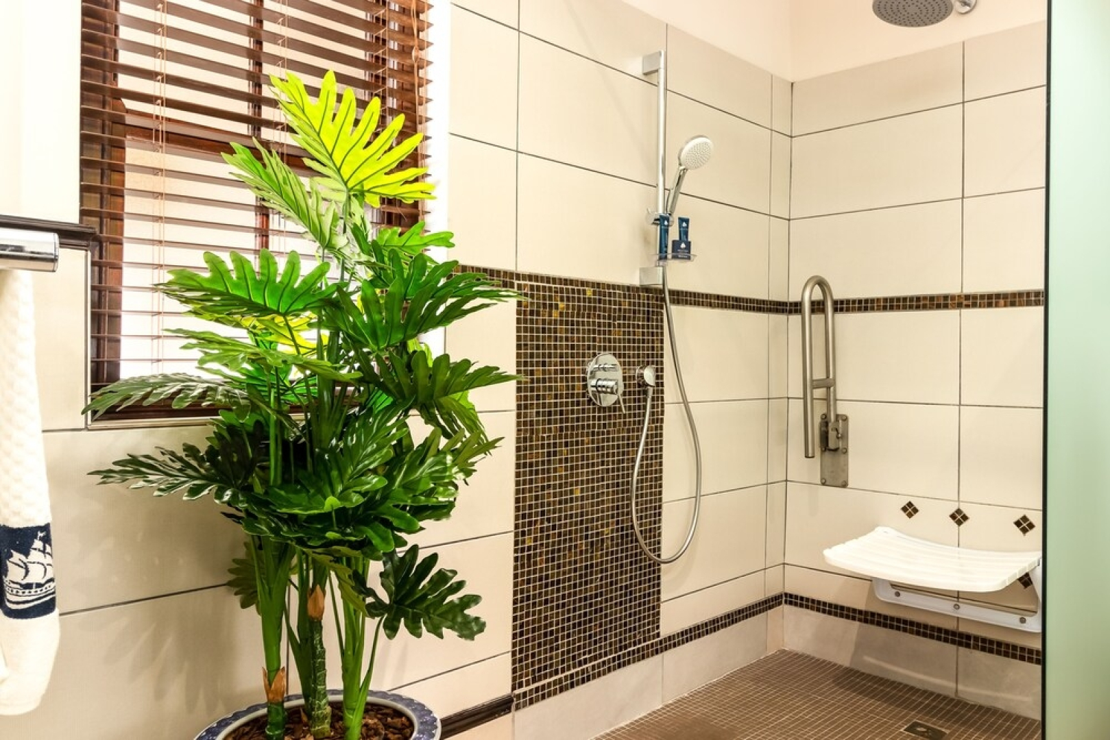 The Shelley Point Hotel & Spa