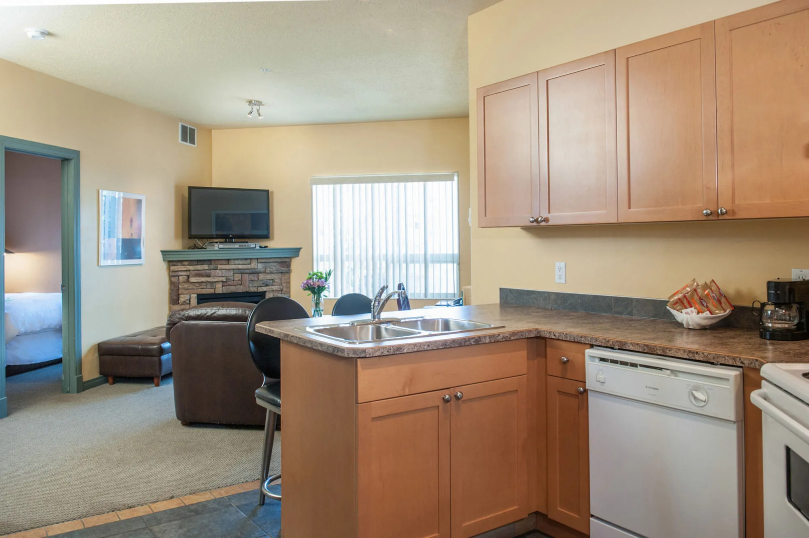 Podollan Rezidence - Fort McMurray