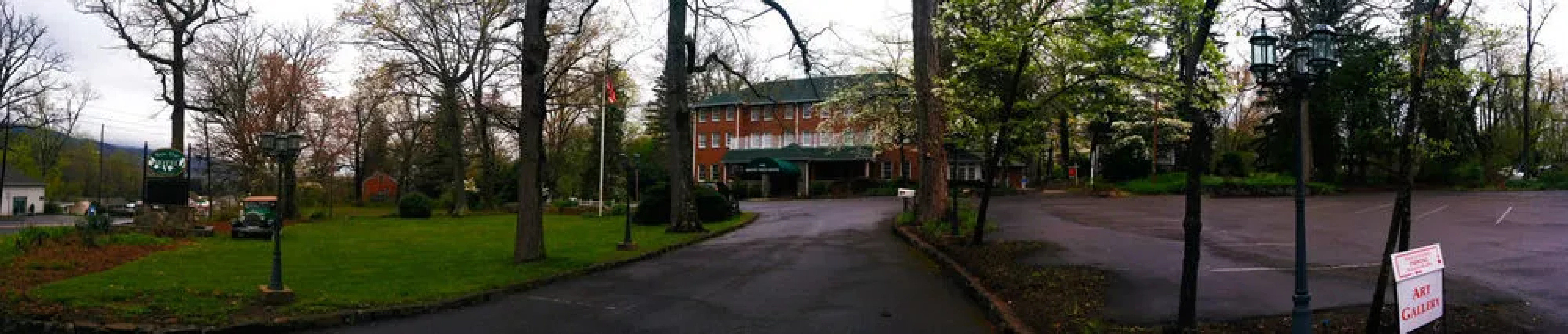 The Monte Vista Hotel
