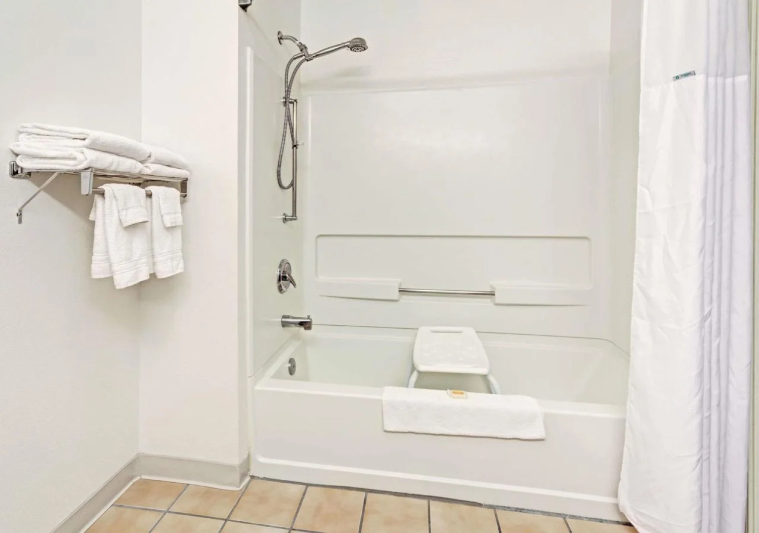 Days Inn by Wyndham Greeley