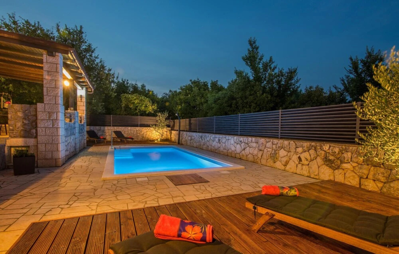 Awesome Home in Lakmartin With Wifi and 3 Bedrooms