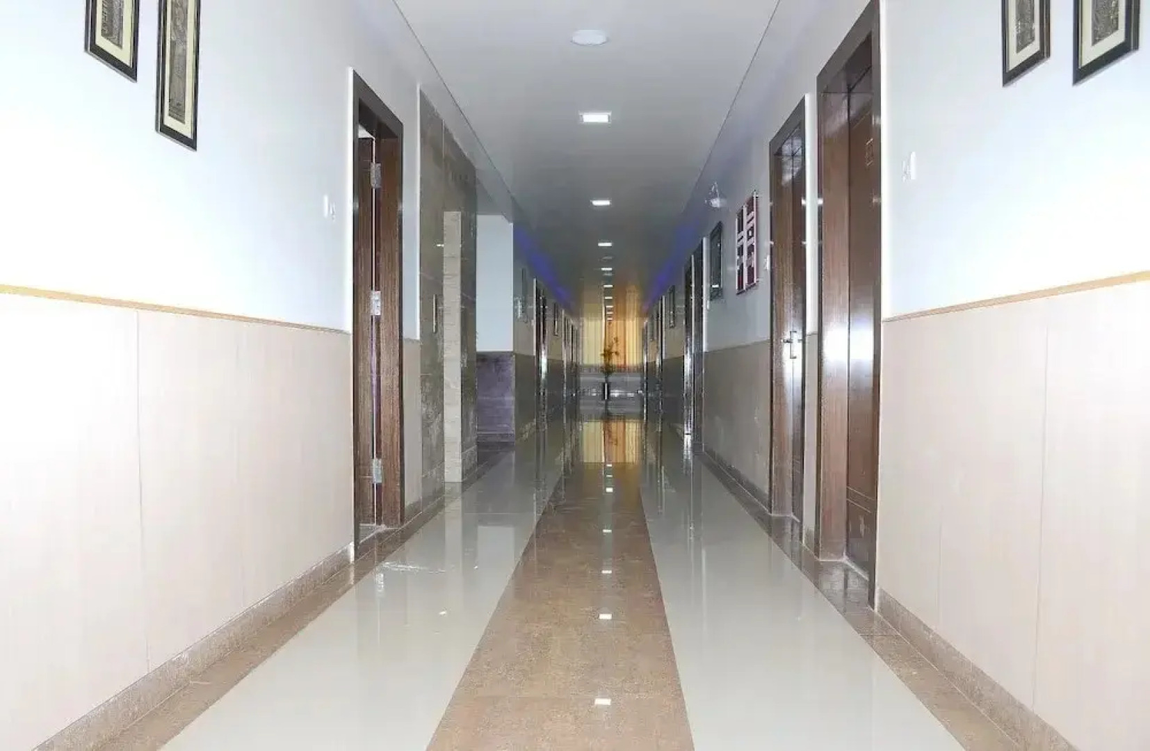 Vaishnavi Clarks Inn Buxar