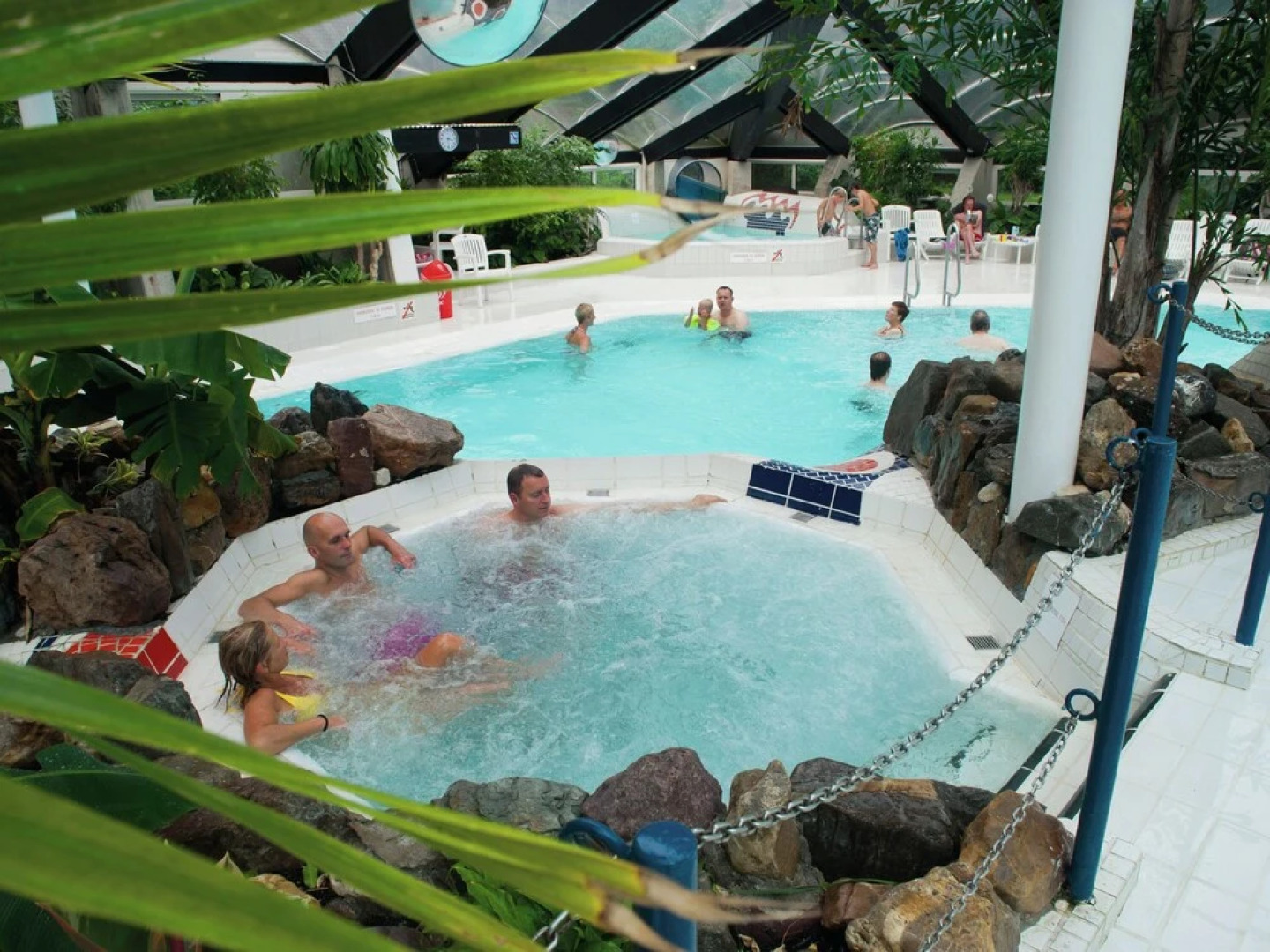 Ground Floor Bungalow With Microwave Near the Kootwijkerzand