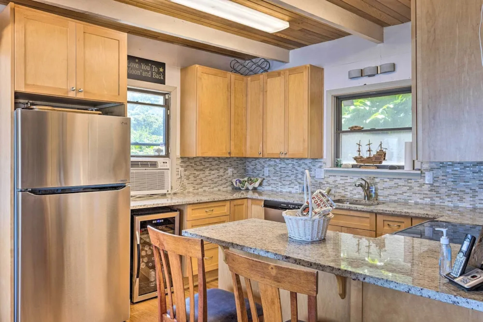 Beachfront Wading River Home w/ Deck & Grill!