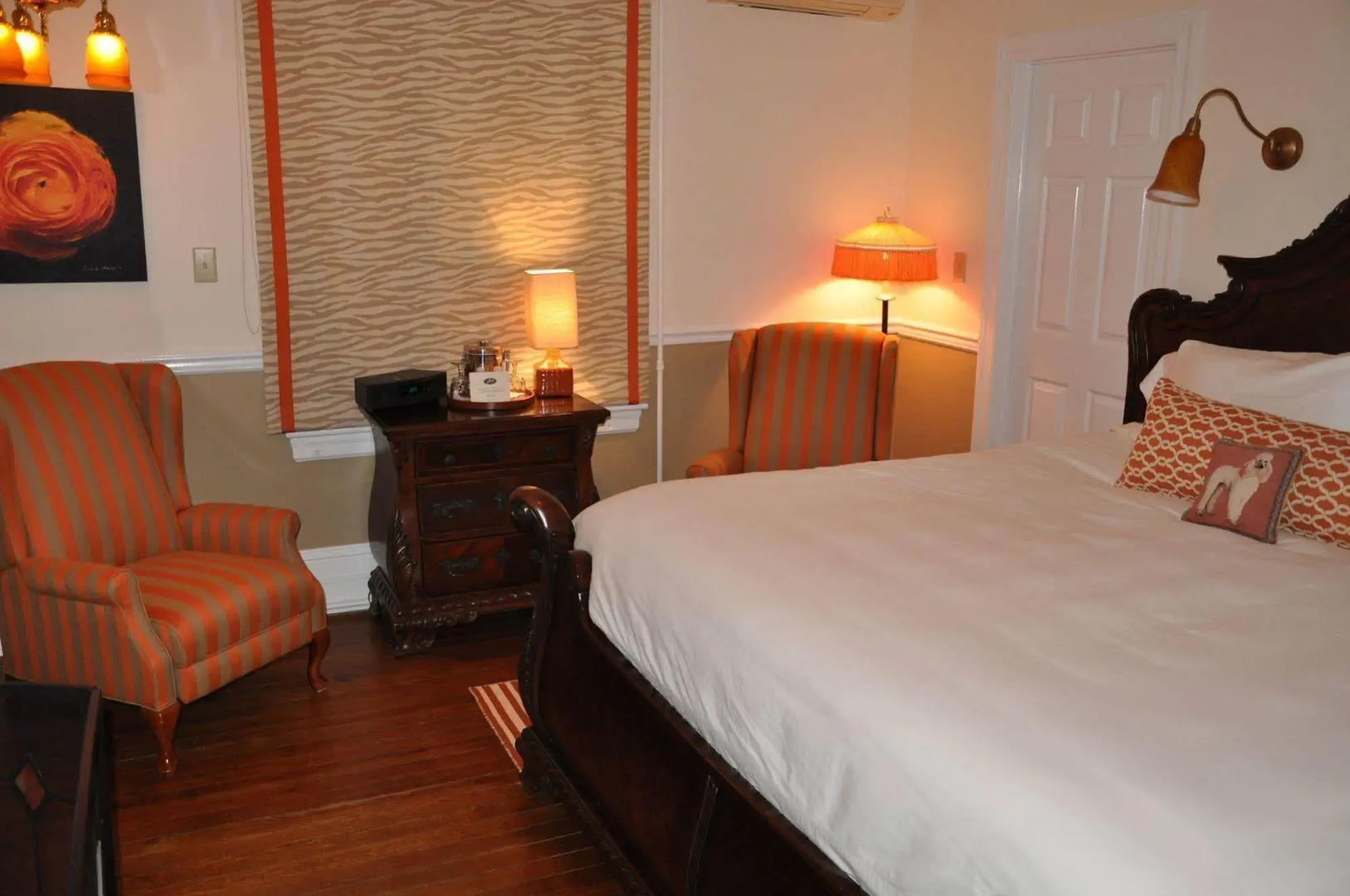 Peter Shields Inn & Restaurant