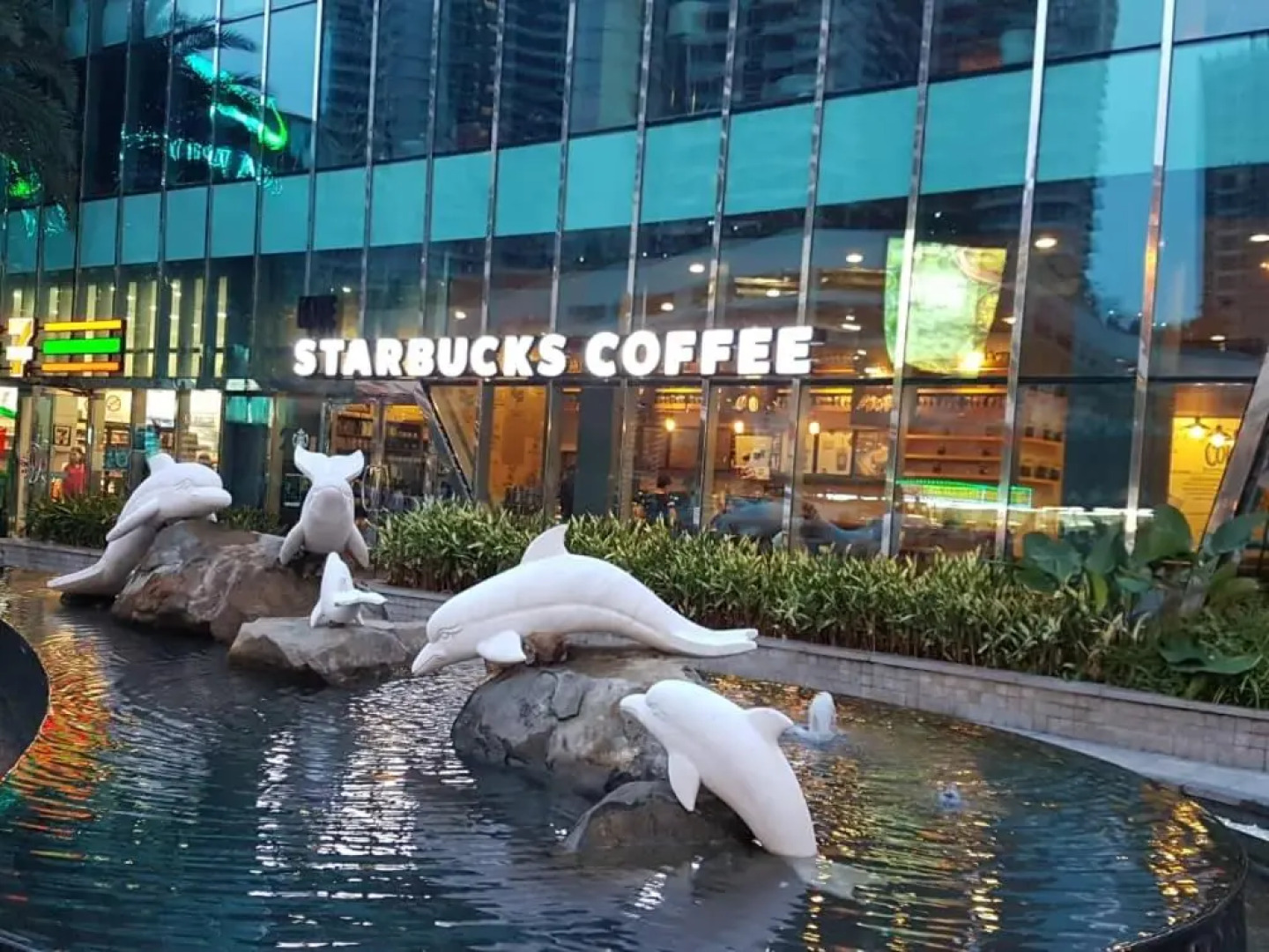 Country garden danga bay ,bay point