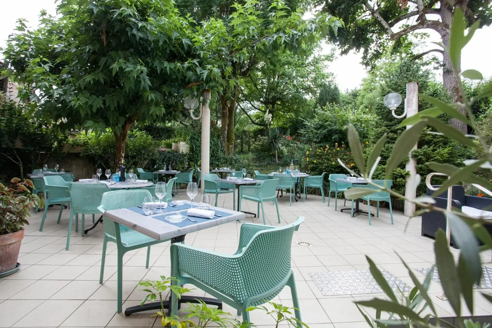 Logis Hôtel Le Lion d'Or