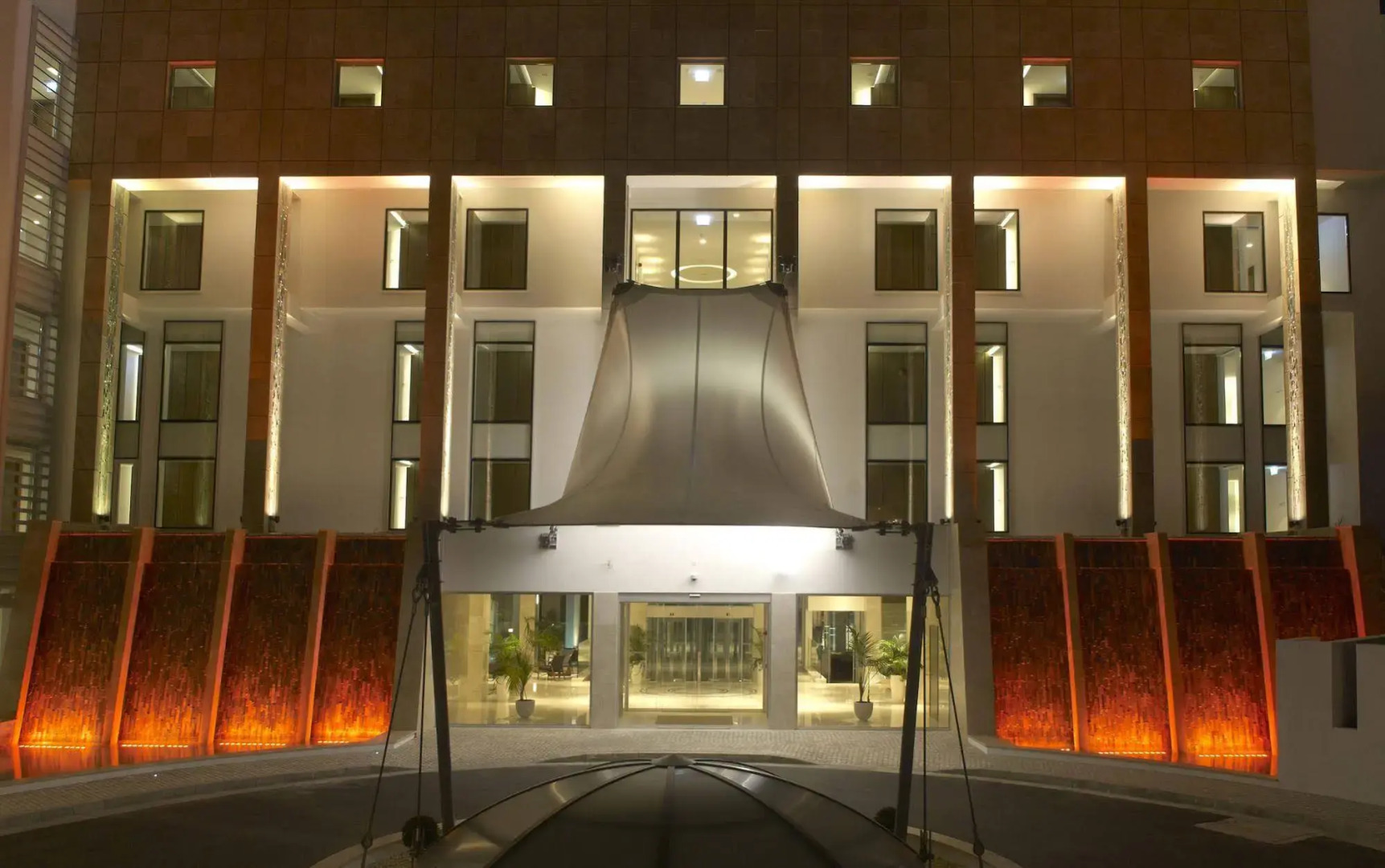 Sunrise Pearl Hotel & Spa