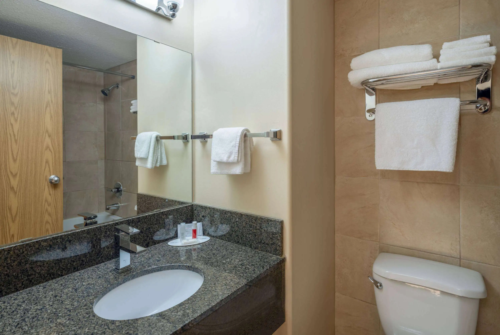 Super 8 by Wyndham Edmonton International Airport