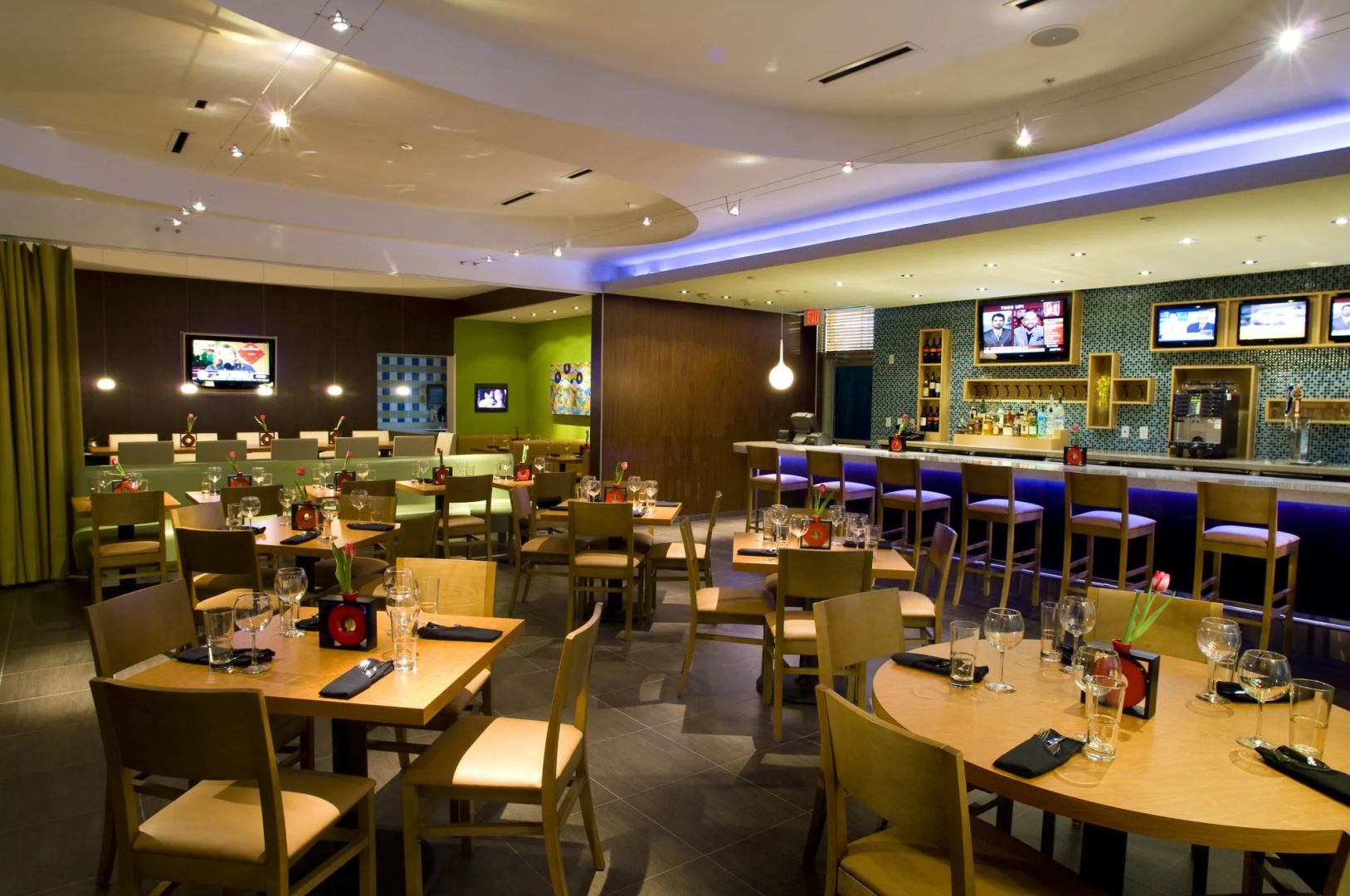 Holiday Inn DFW South by IHG