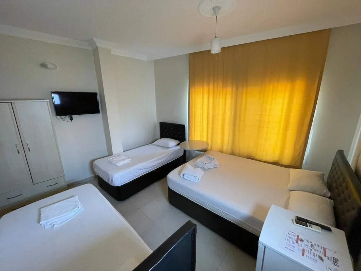 Ünlü Konaklama Kafe