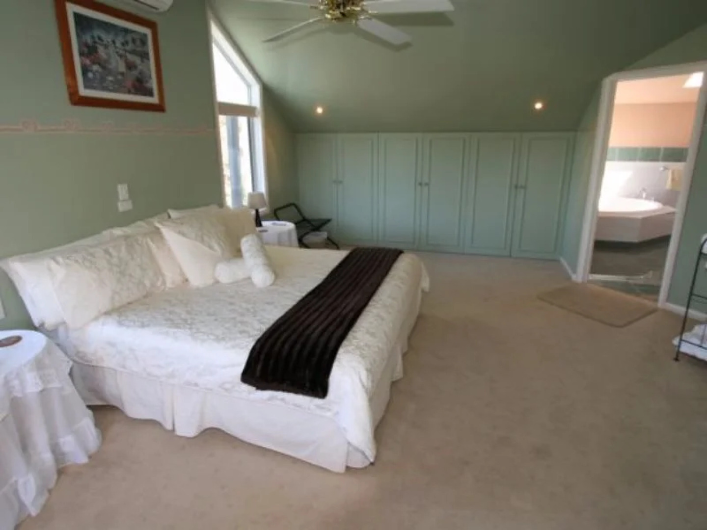 Silver Waters Bed & Breakfast