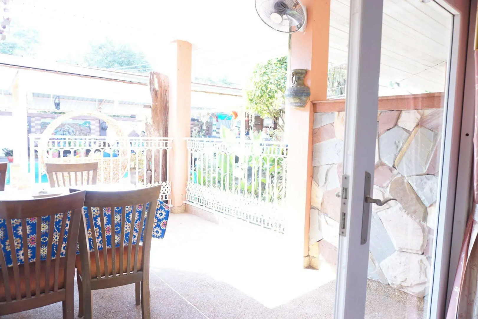 Thomas Udon Thai House Resort & Hotel