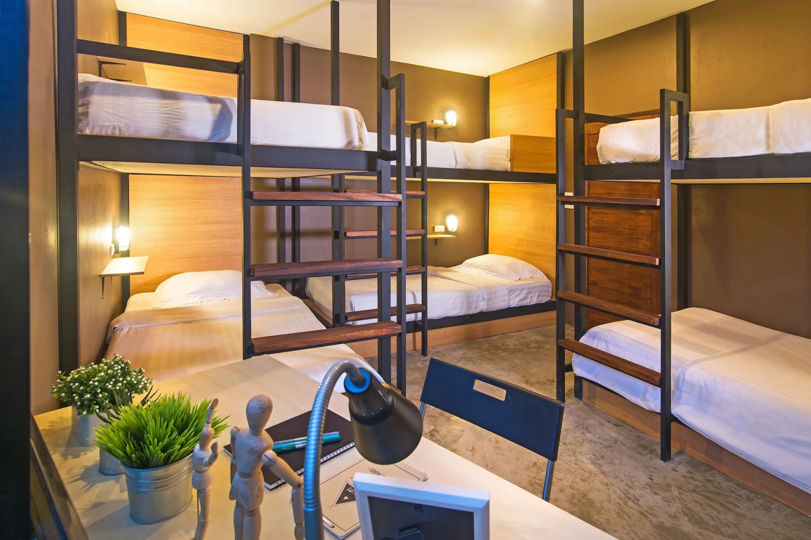 Srisuksant Square (SHA Extra Plus)