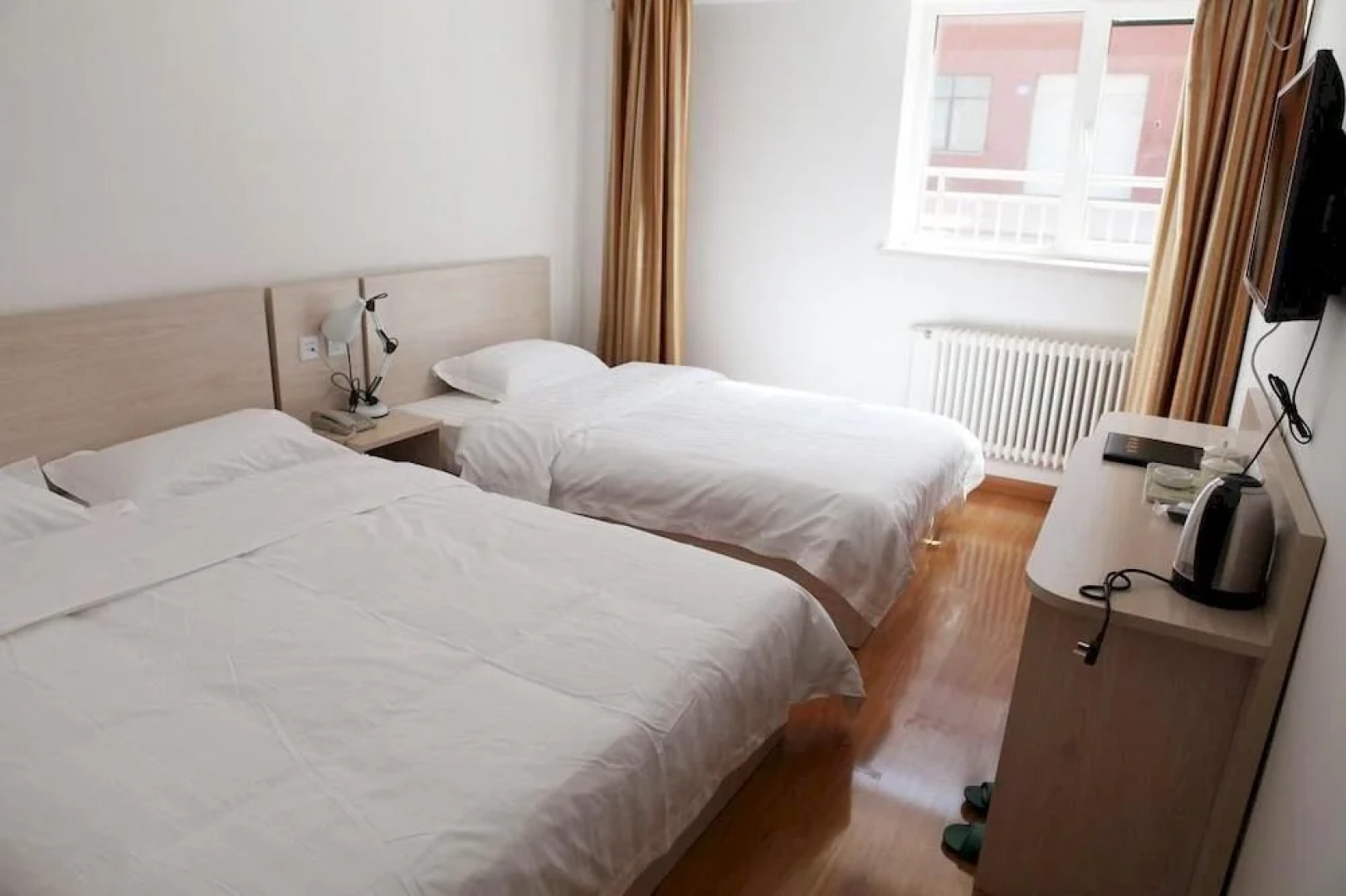 Jinhong Express Hotel