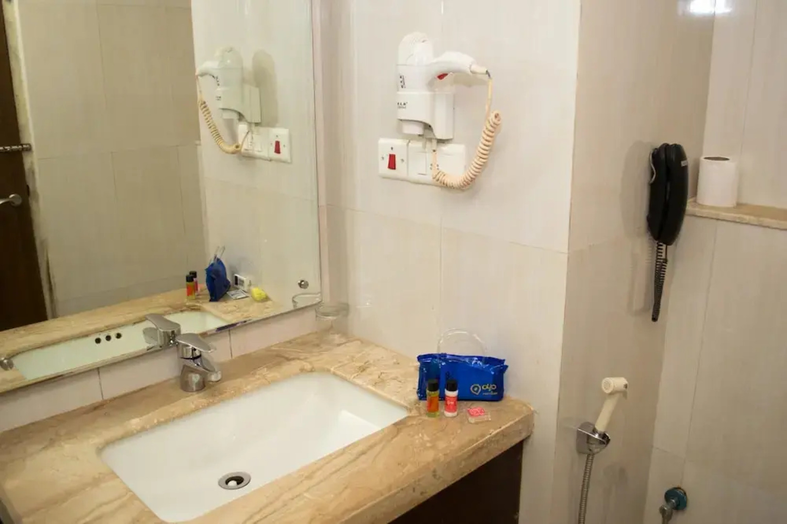 OYO 1533 Resort near Barabati Stadium