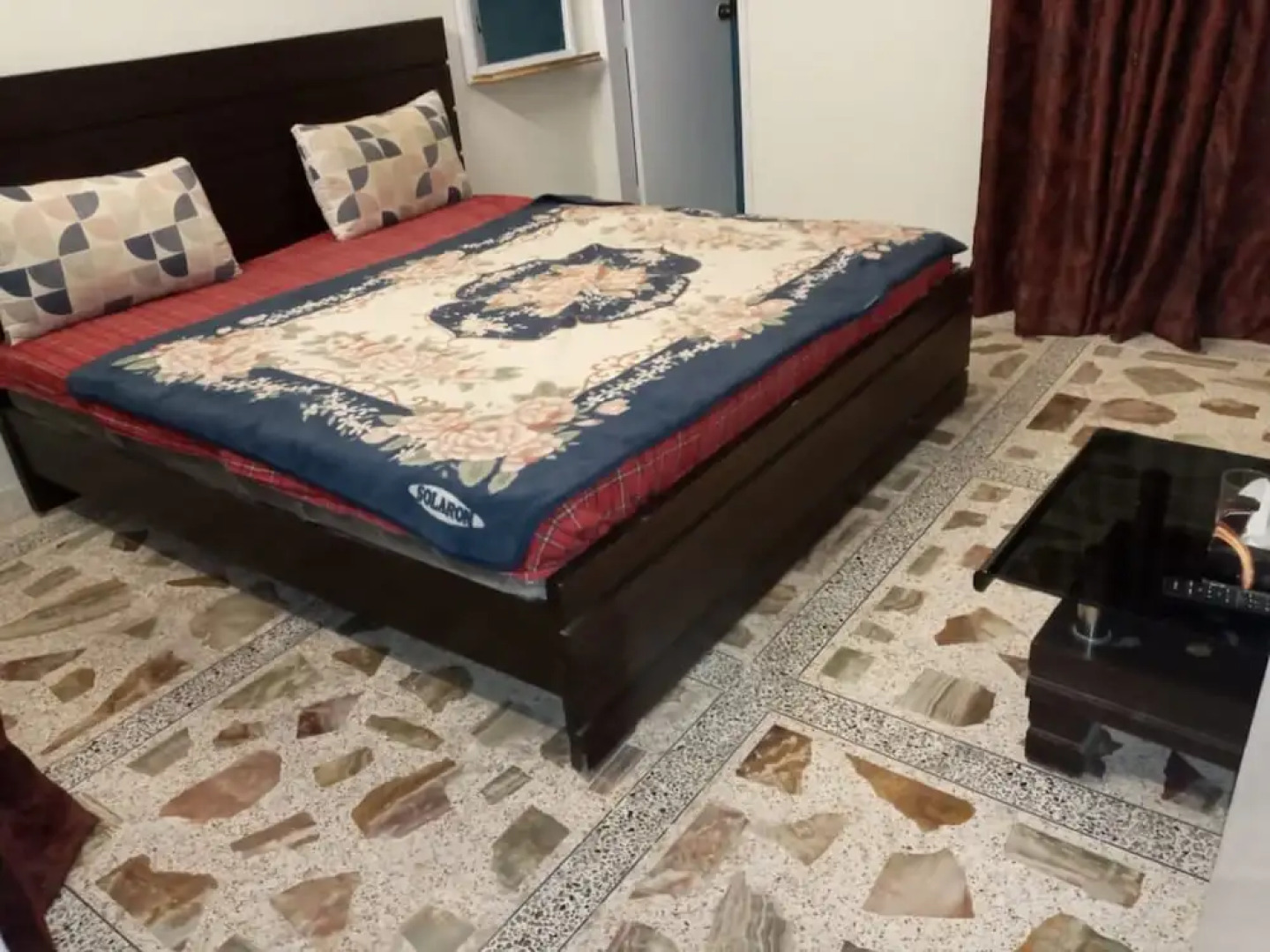 Elegant Palace Guest House