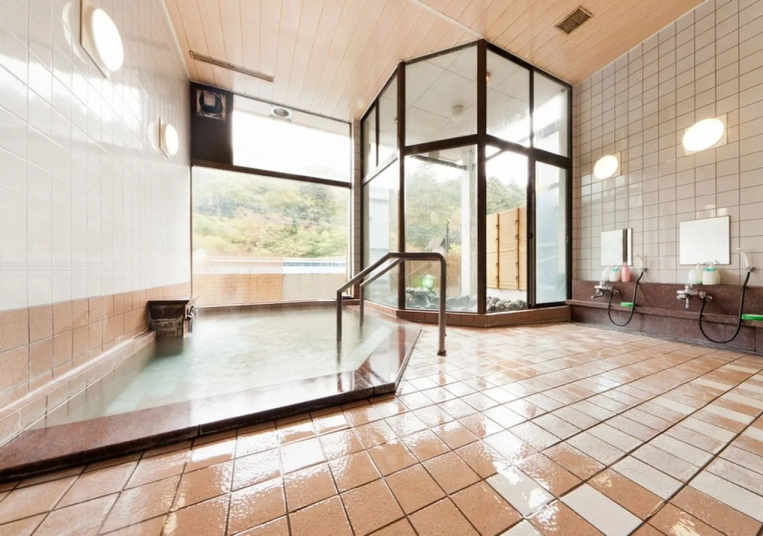 Shima Onsen Ayameya Ryokan