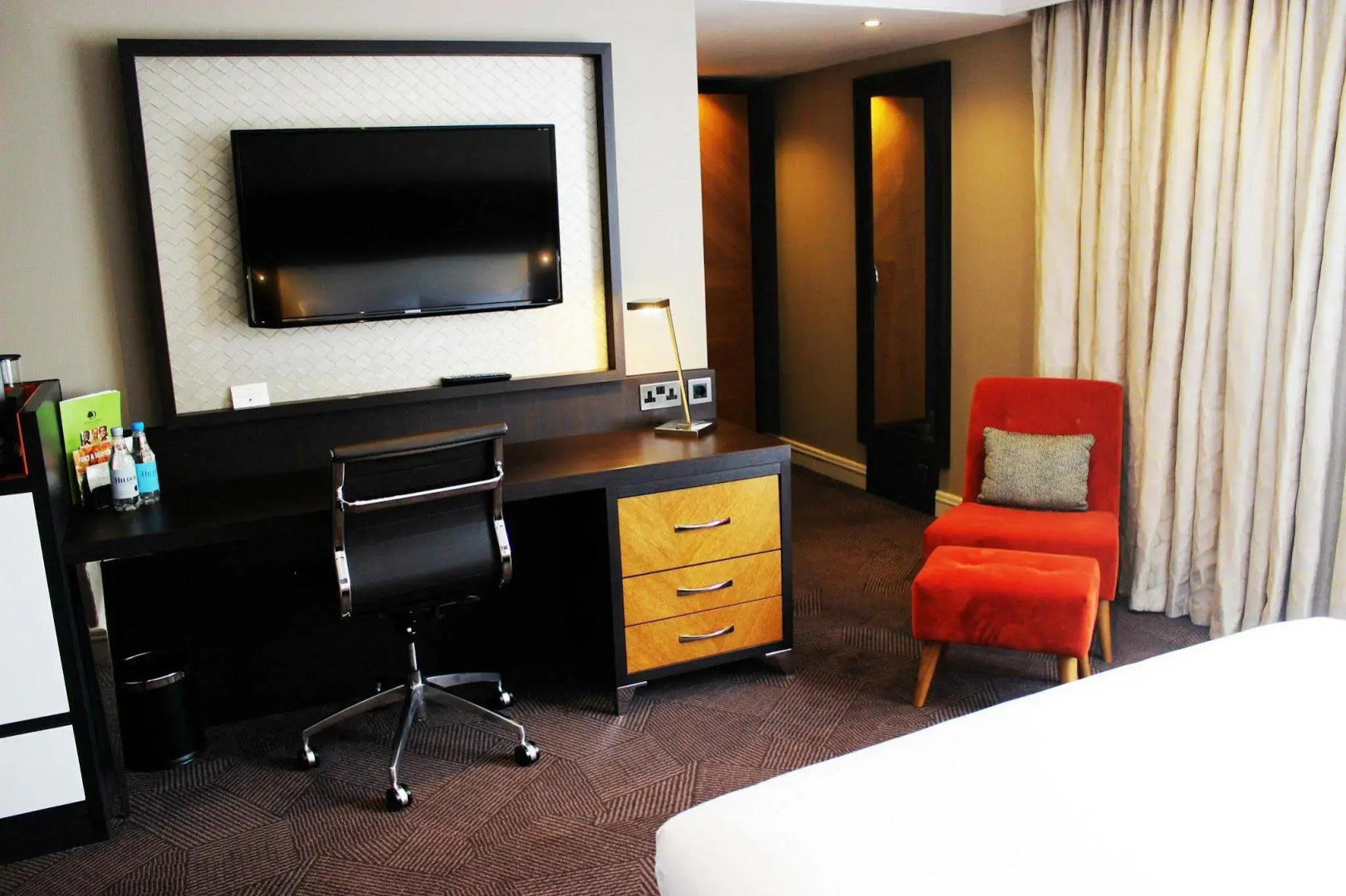 DoubleTree by Hilton London - Ealing Hotel