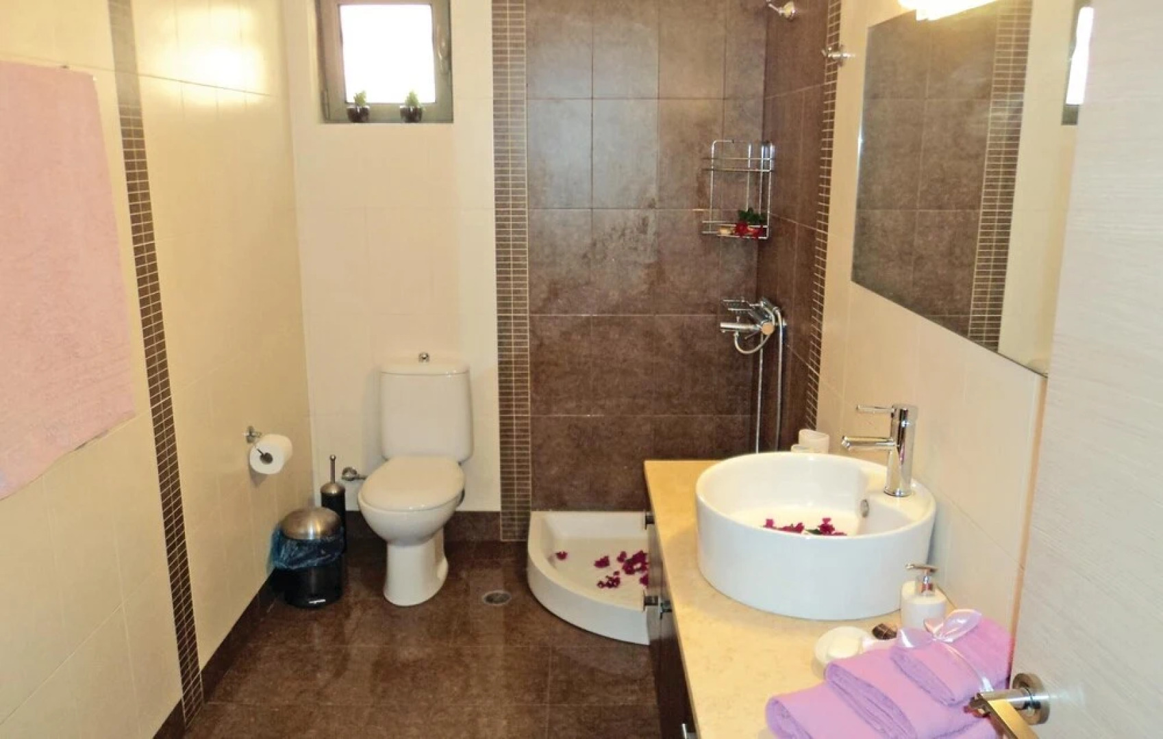 Nice Home in Xyropigado With 4 Bedrooms, Wifi and Outdoor Swimming Pool